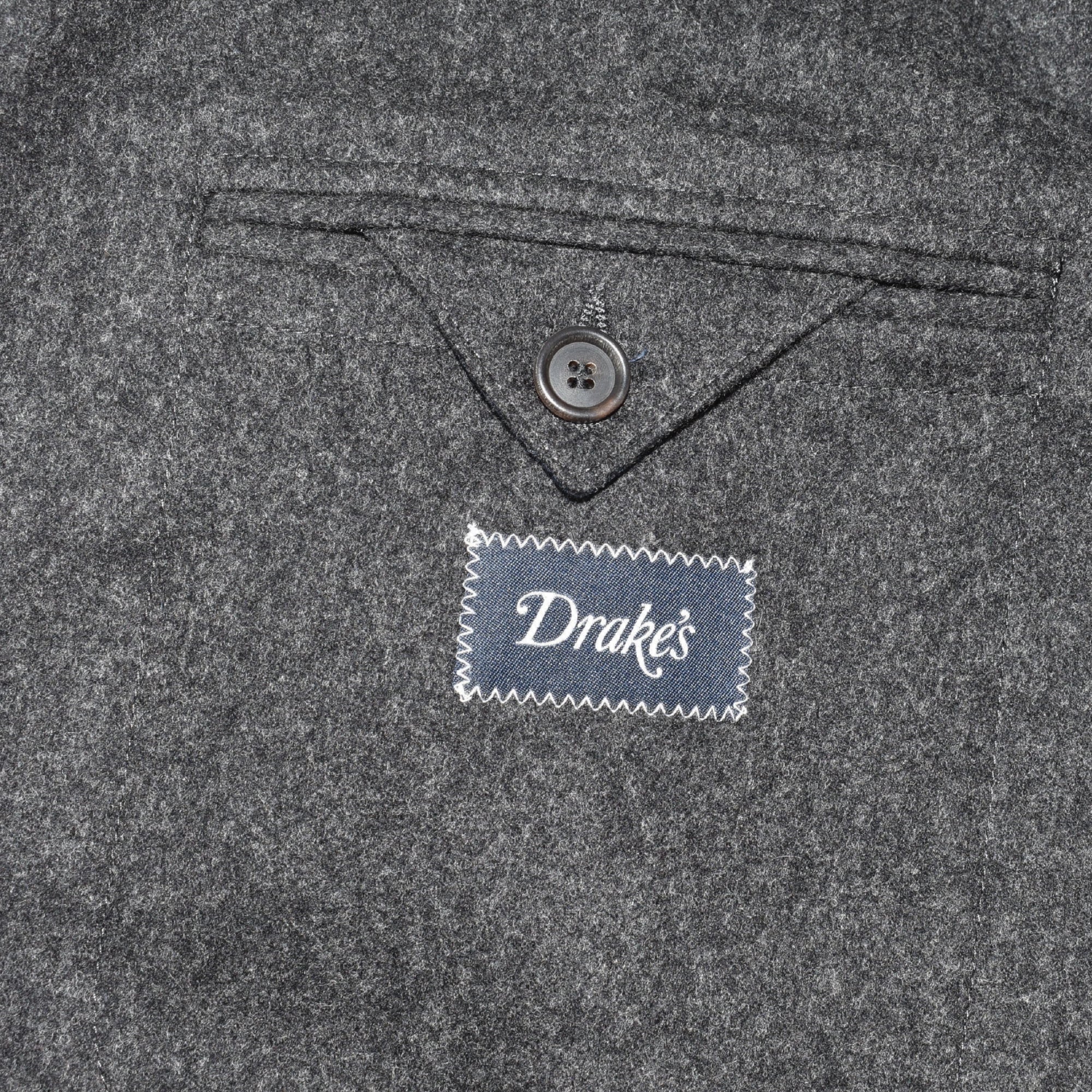 Charcoal Suit made of Wool (EU 50)