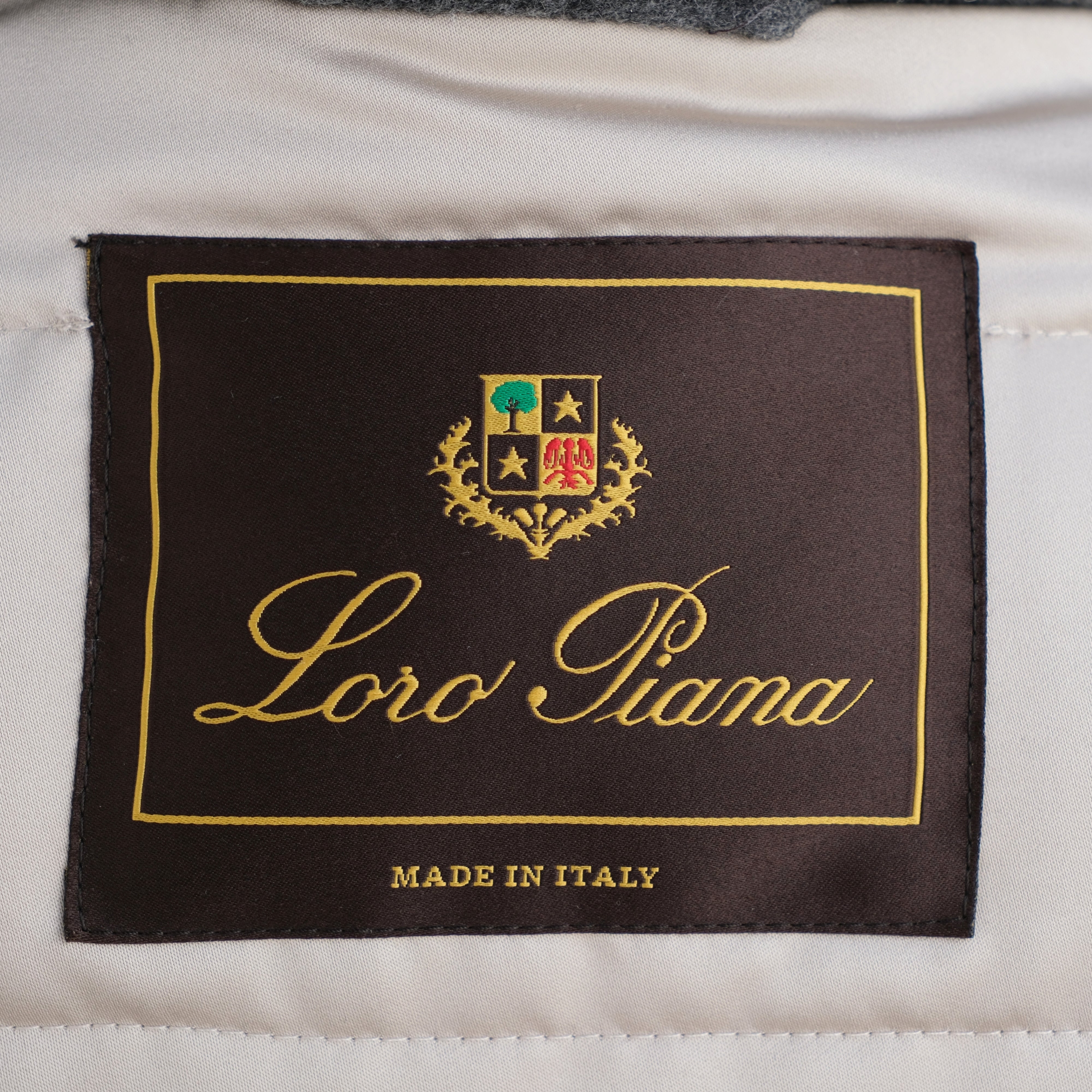 Gray Down/Storm System Jacket made of Virgin Wool/Cashmere/Suede Details (EU 52)