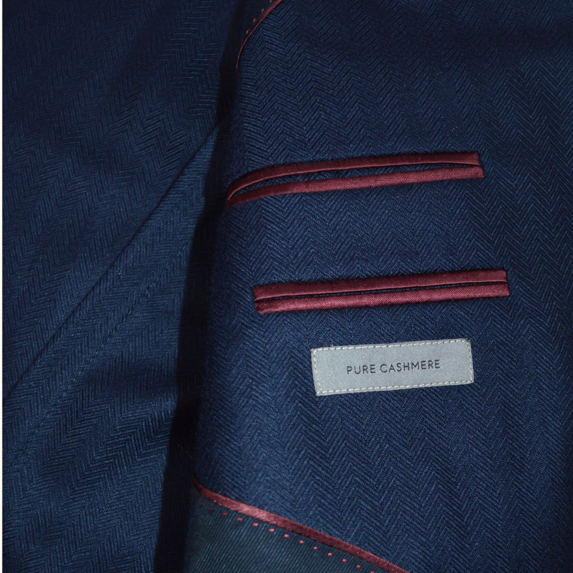 Navy Blue Blazer made of Cashmere (EU 54)