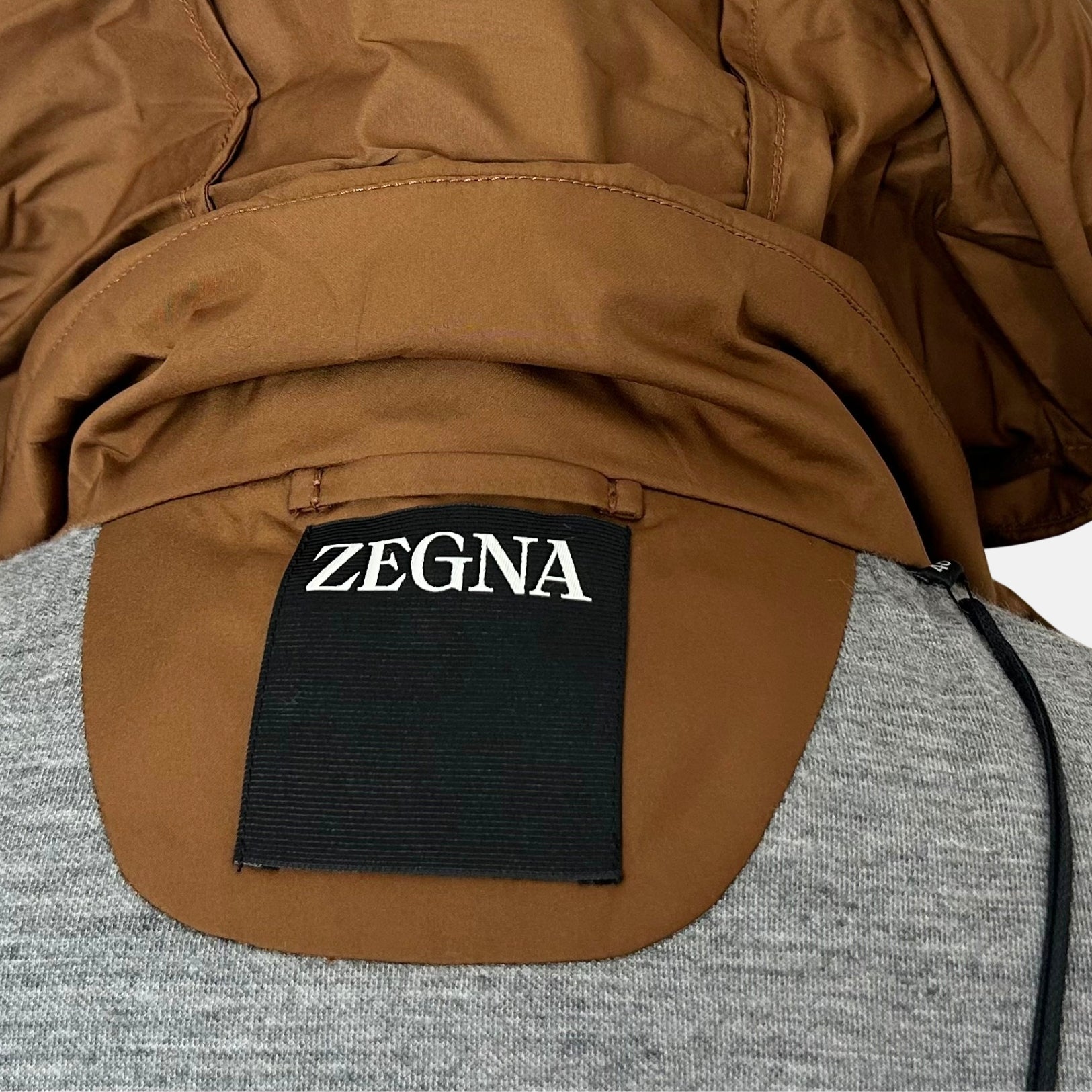 Brown Jacket made of Polyester (EU 48)