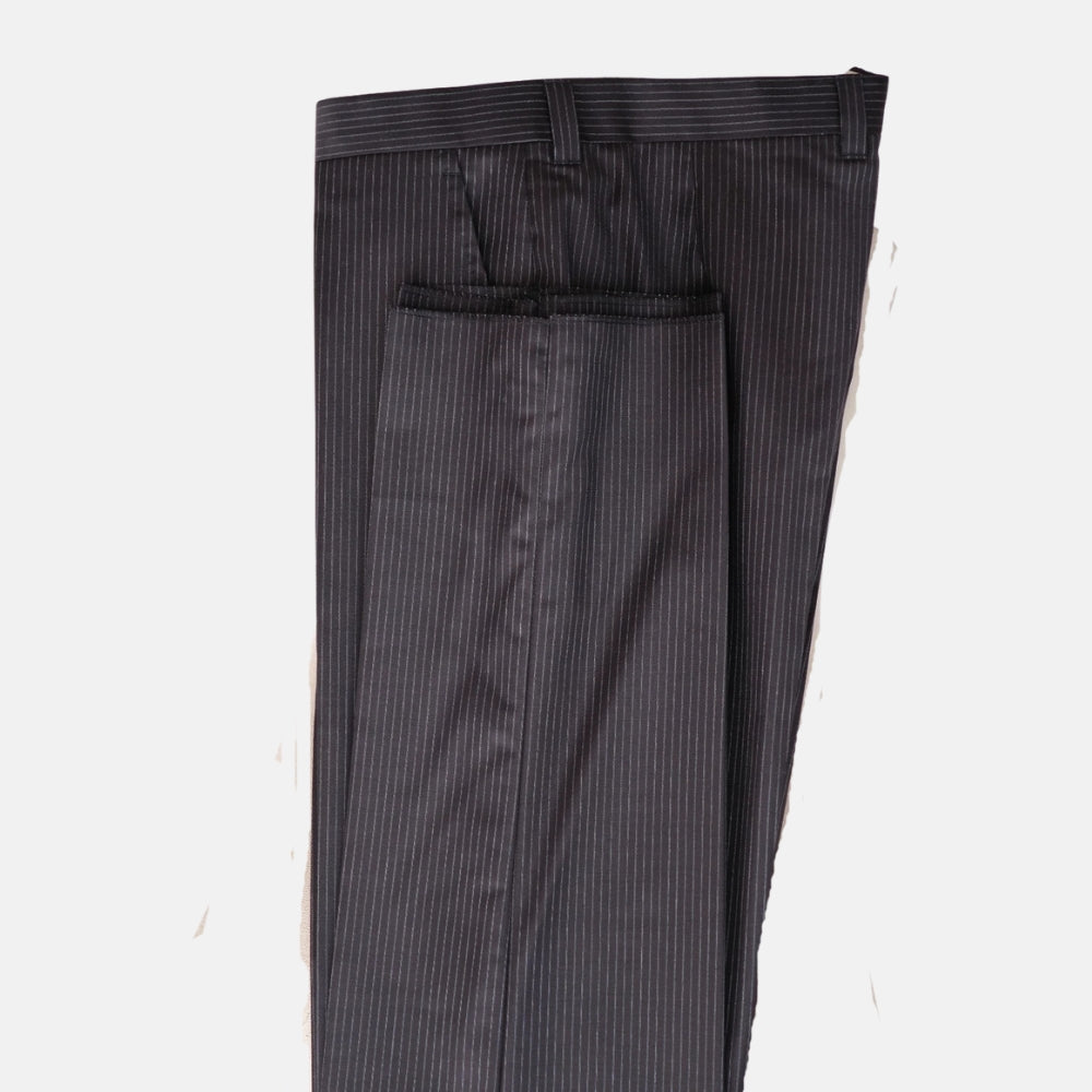 Charcoal Pinstriped Suit made of Wool (EU 48)