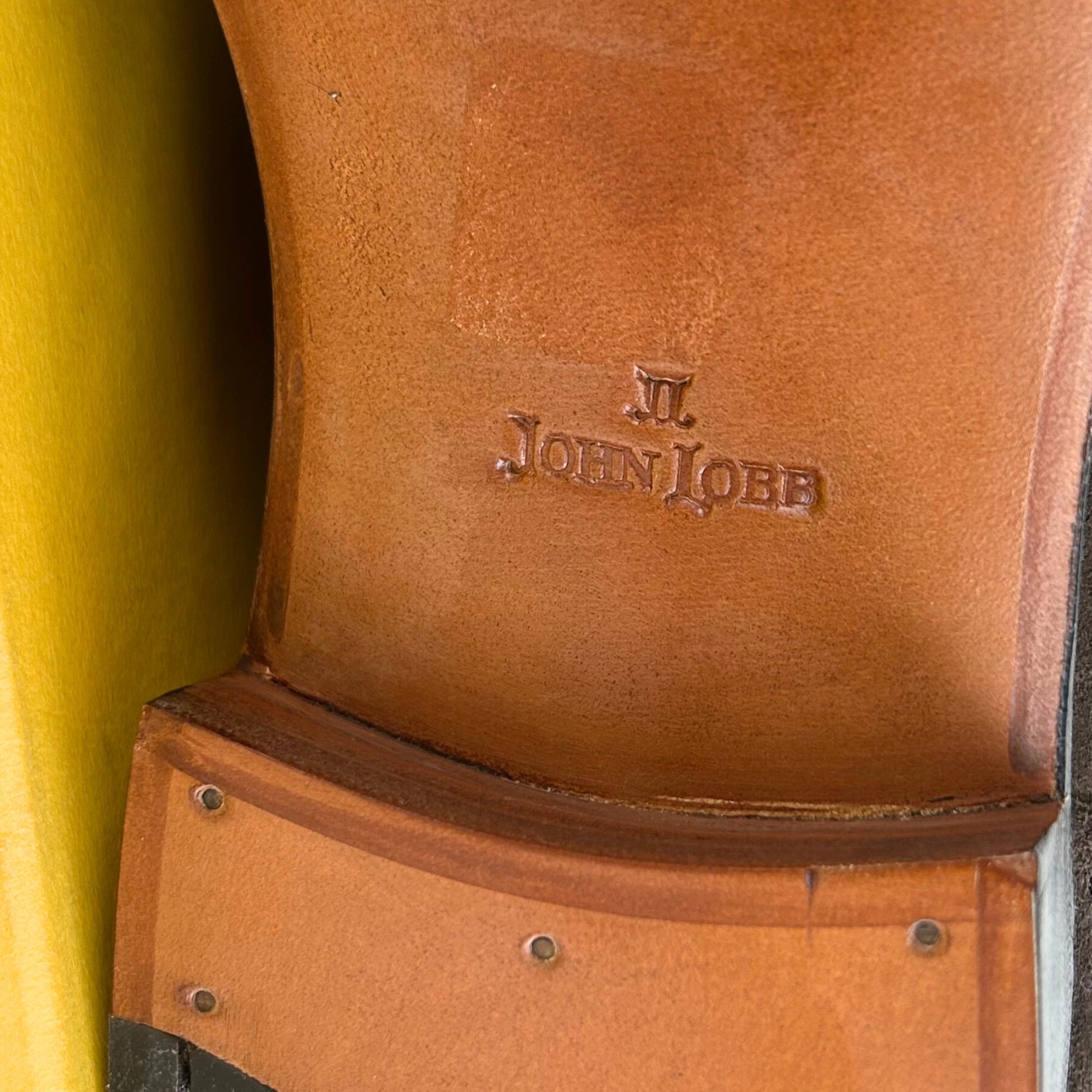 Brown Shoes made of Suede (EU 45)