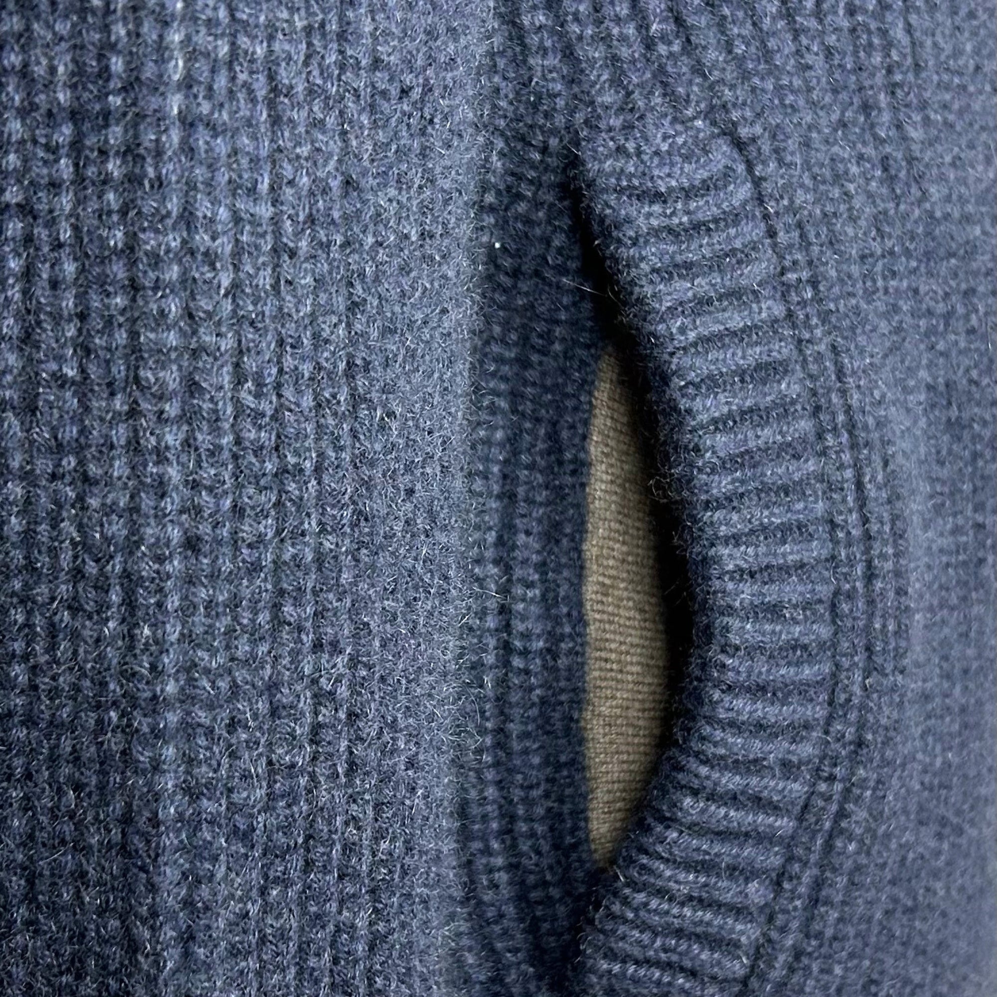 Blue Hoodie made of Cashmere (EU 46)