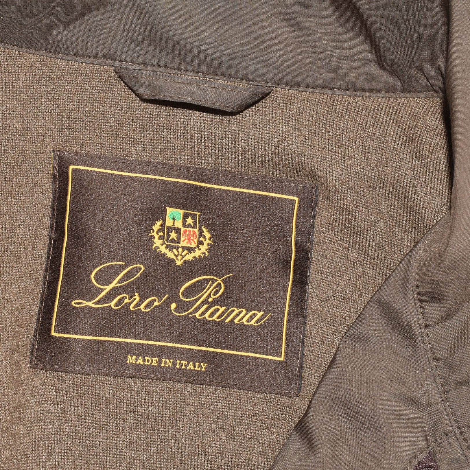 Brown "Windmate Traveller" made of Polyester/Cashmere (EU 54)