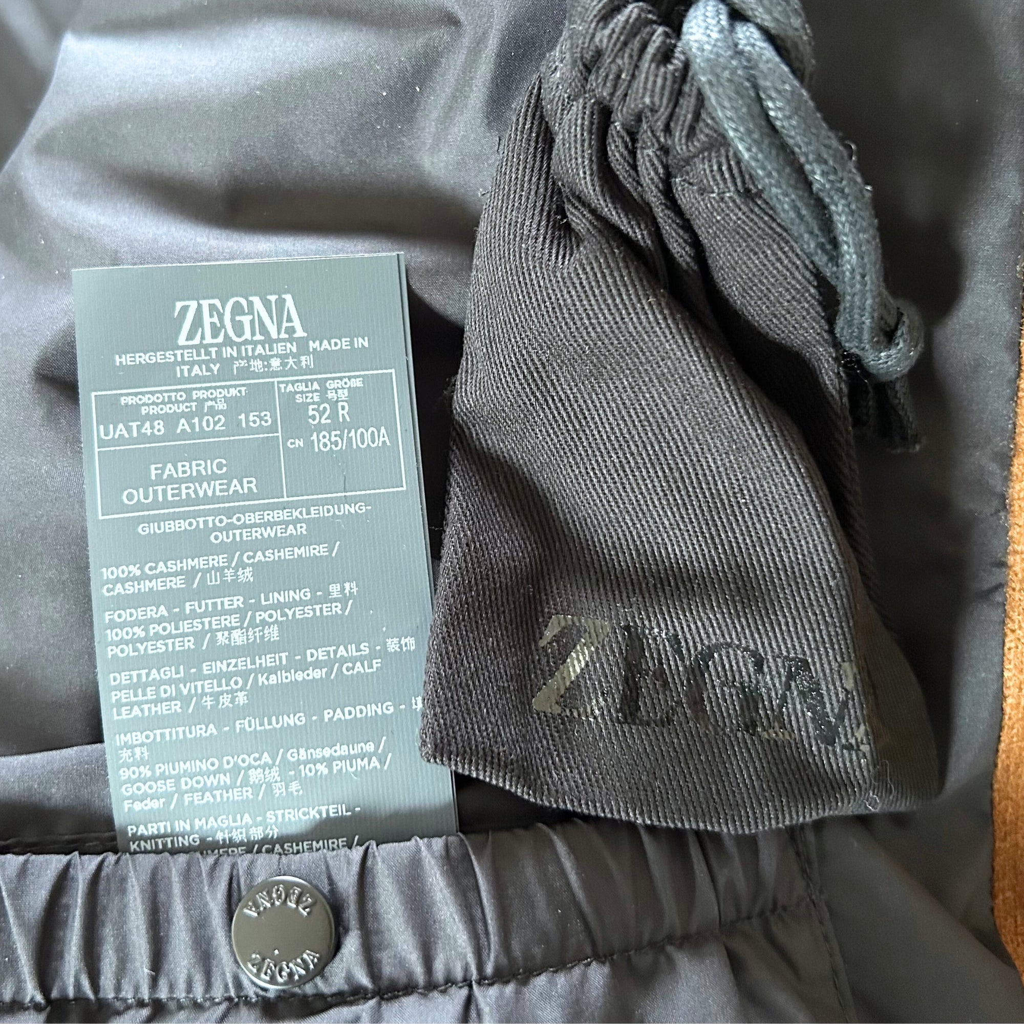 Dark Foliage Down Bomber Jacket made of Cashmere (EU 50, EU 52)