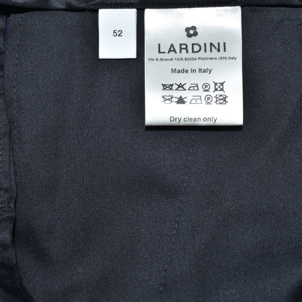 Navy Suit made of Wool/Polyester (EU 50)