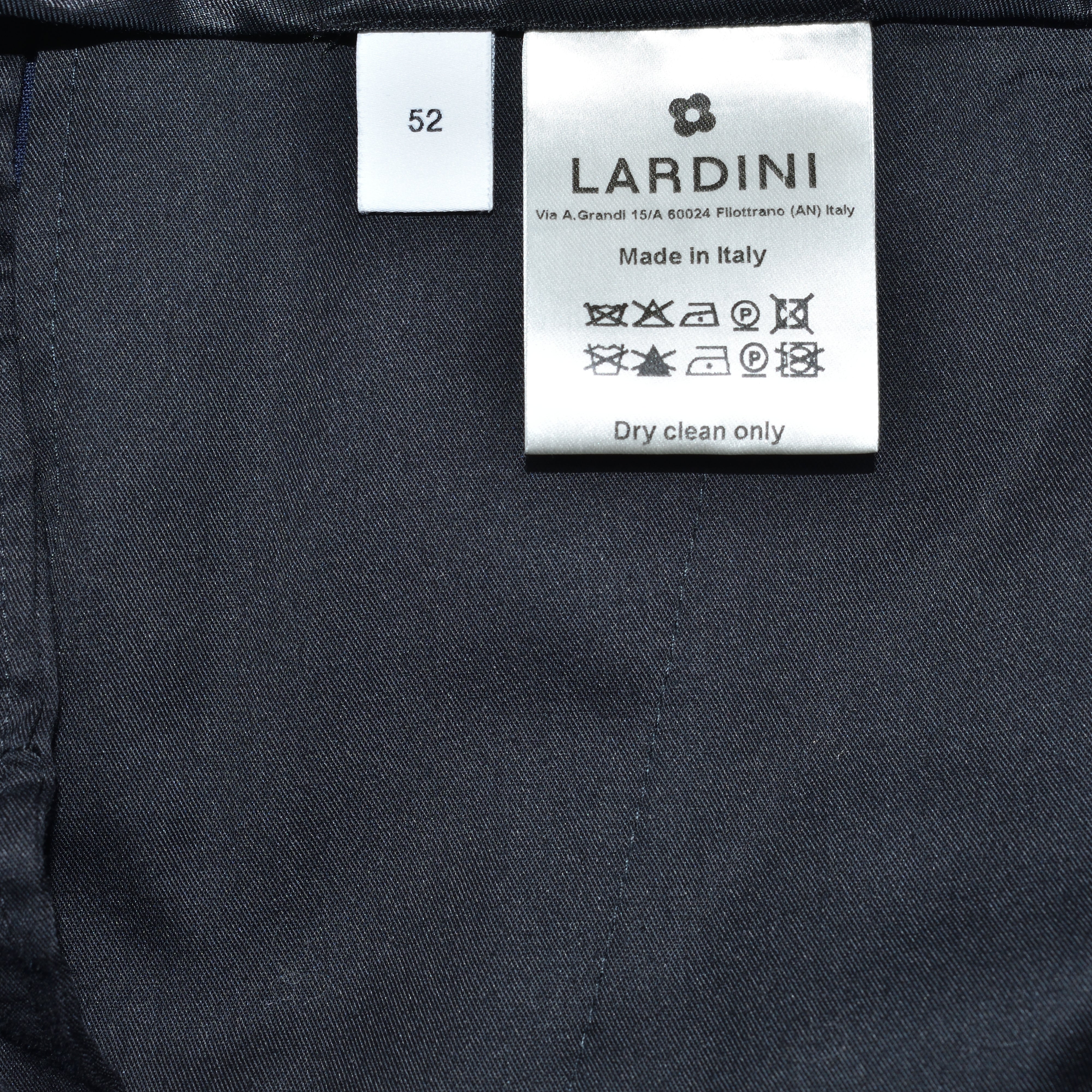 Navy Suit made of Wool/Polyester (EU 50)