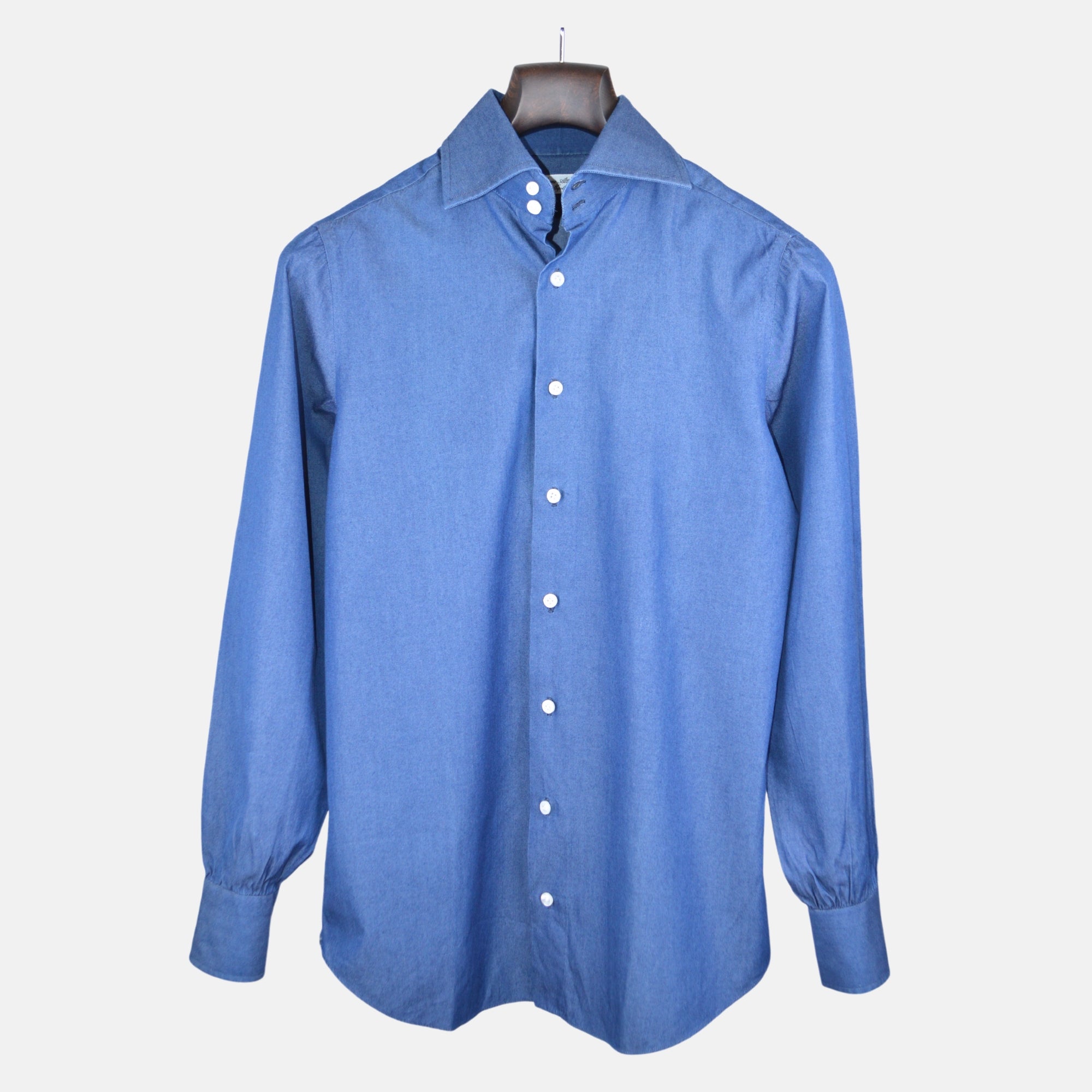 Blue Denim Shirt made of Cotton (38)