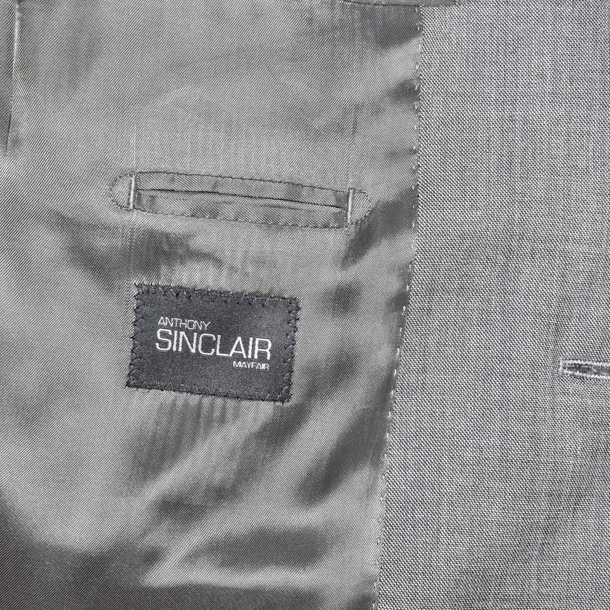 Gray Suit made of Wool (EU 50)