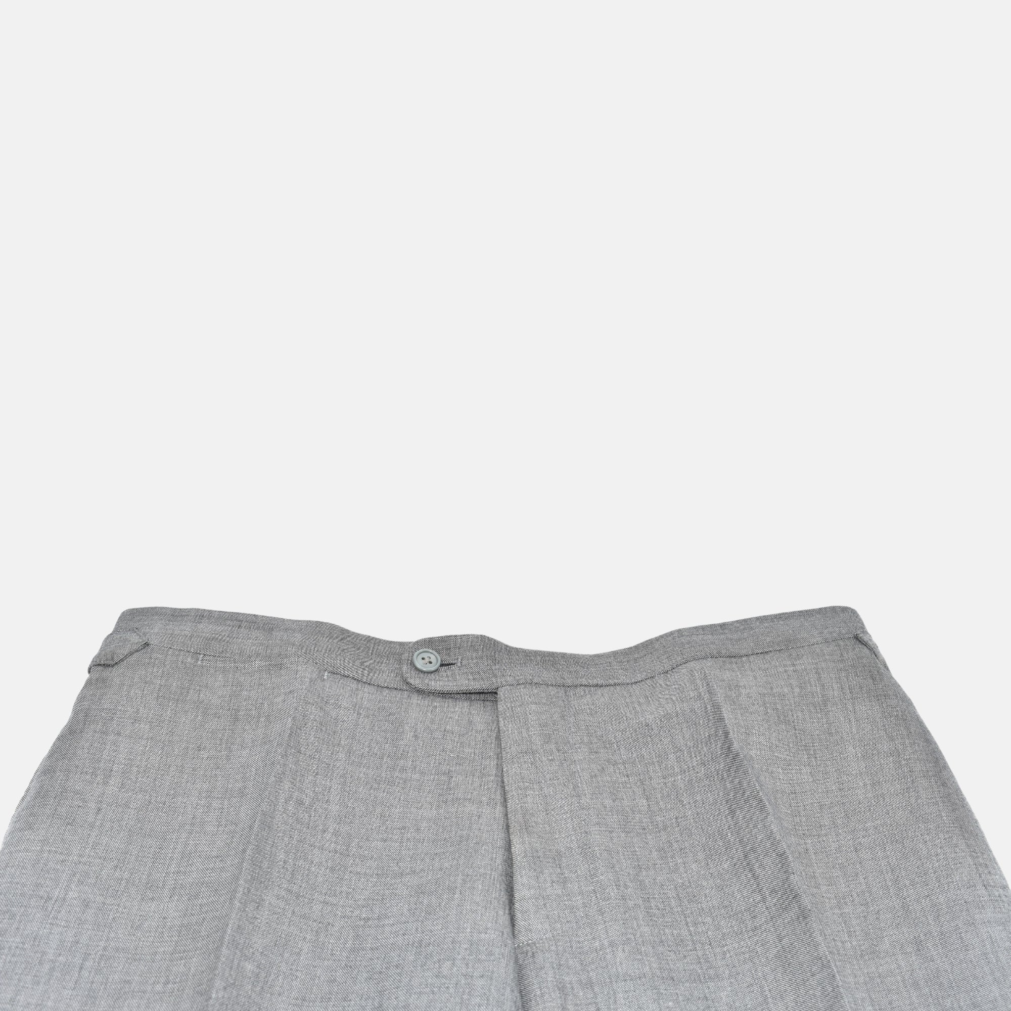 Gray Suit made of Wool (EU 50)