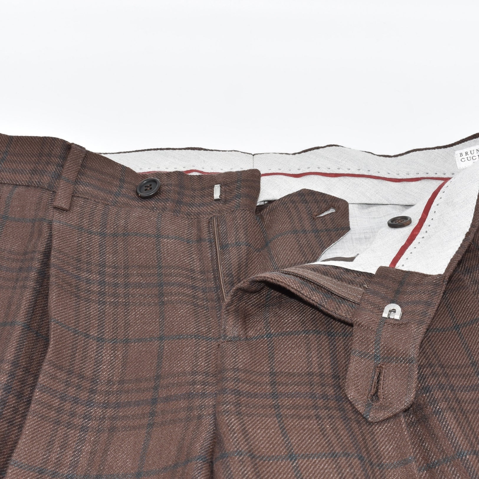 Brwon Checked Suit made of Linen/Wool/Silk (EU 46)