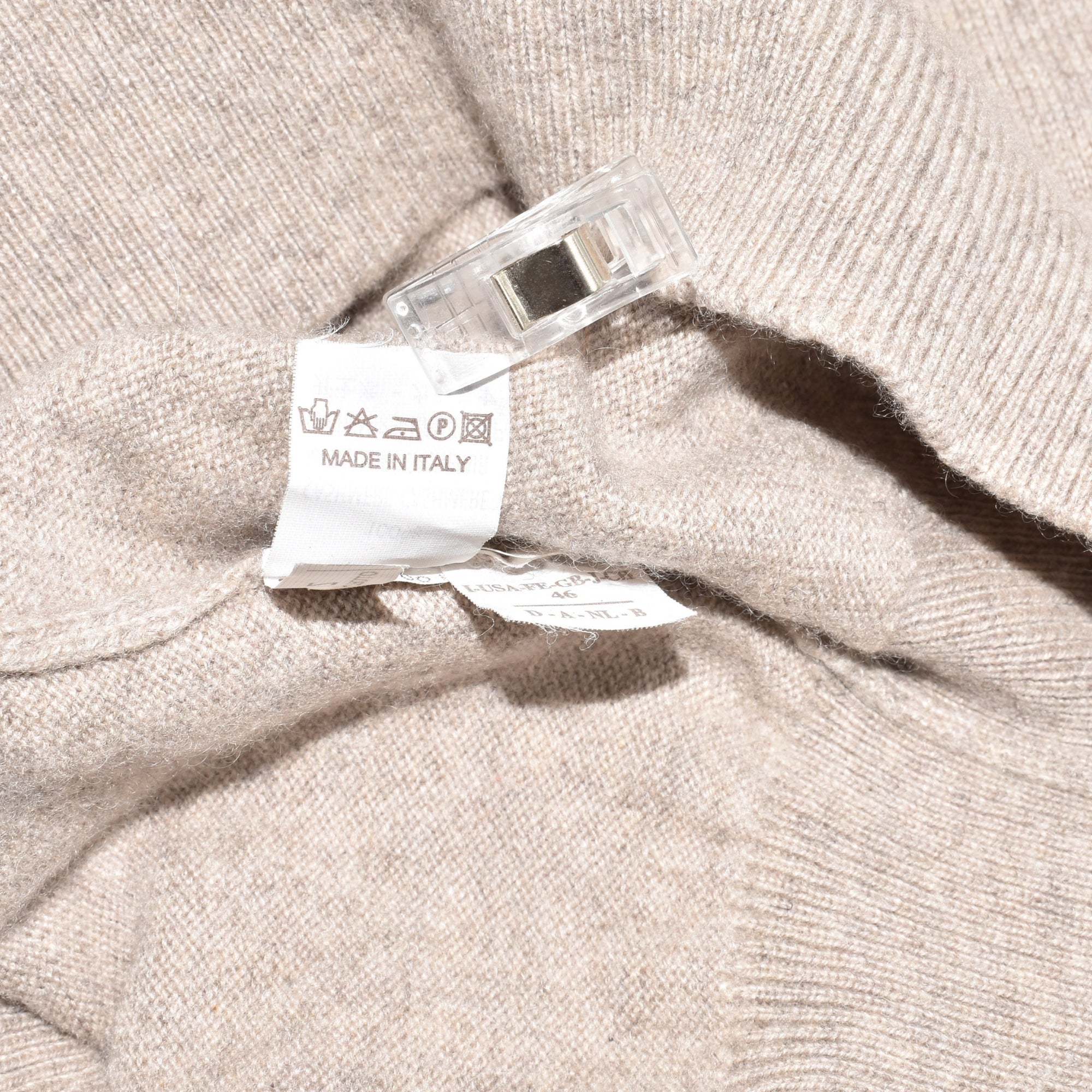 Beige V-Neck Cashmere Sweater (EU 46)