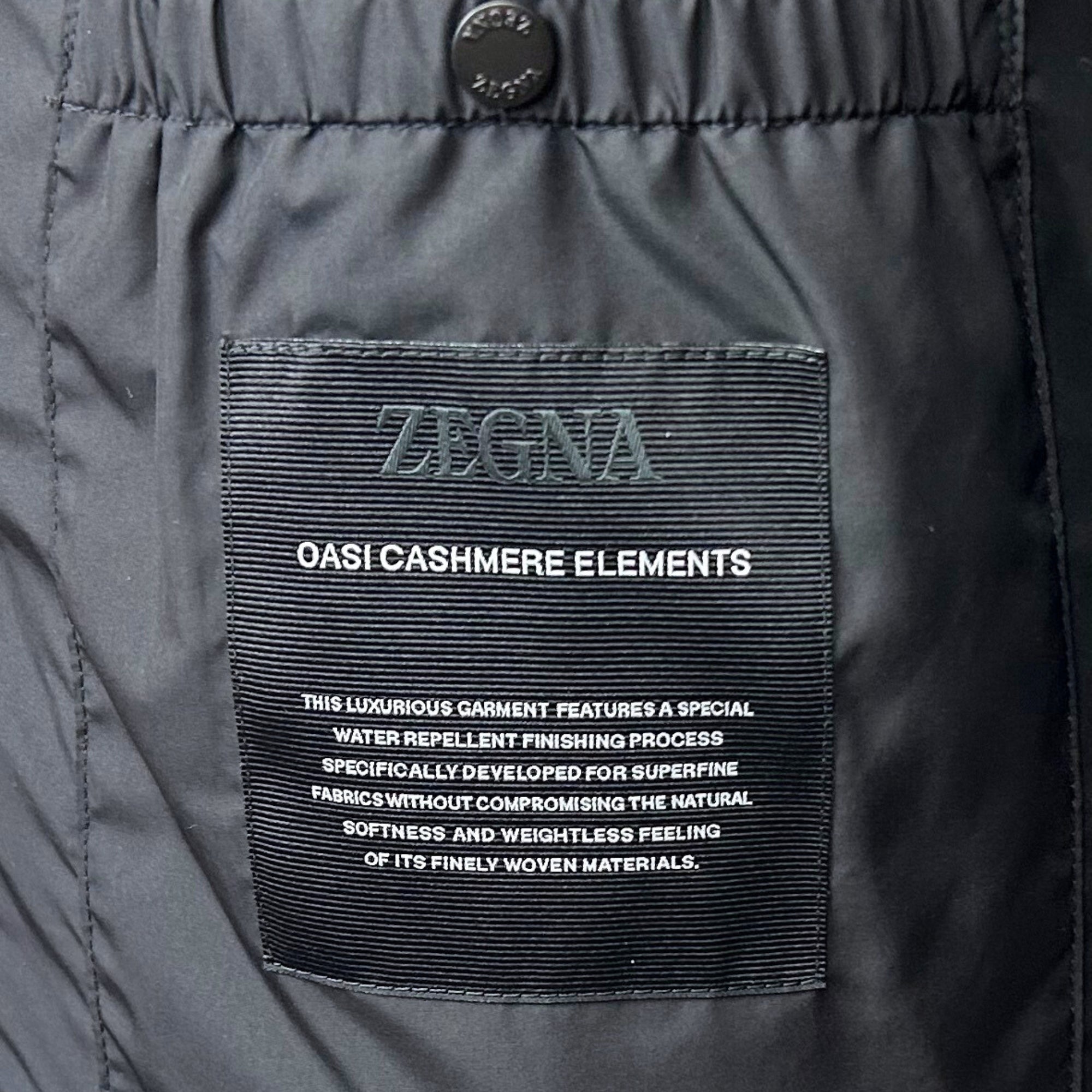 Dark Foliage Down Bomber Jacket made of Cashmere (EU 50, EU 52)