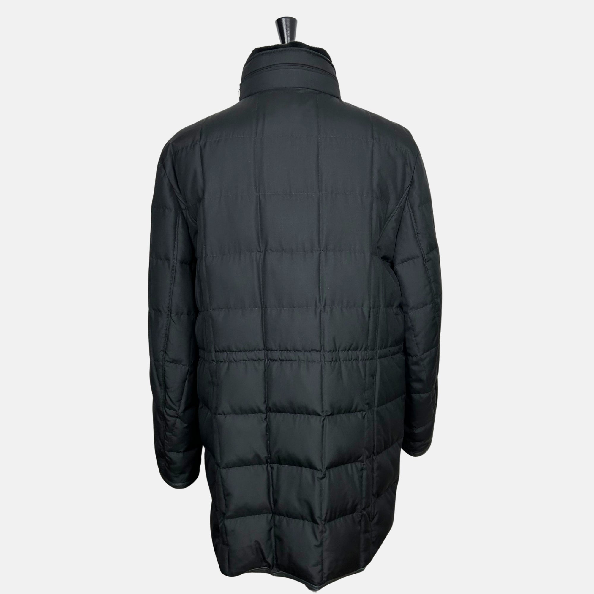 Black Down Coat made of Silk (EU 58)