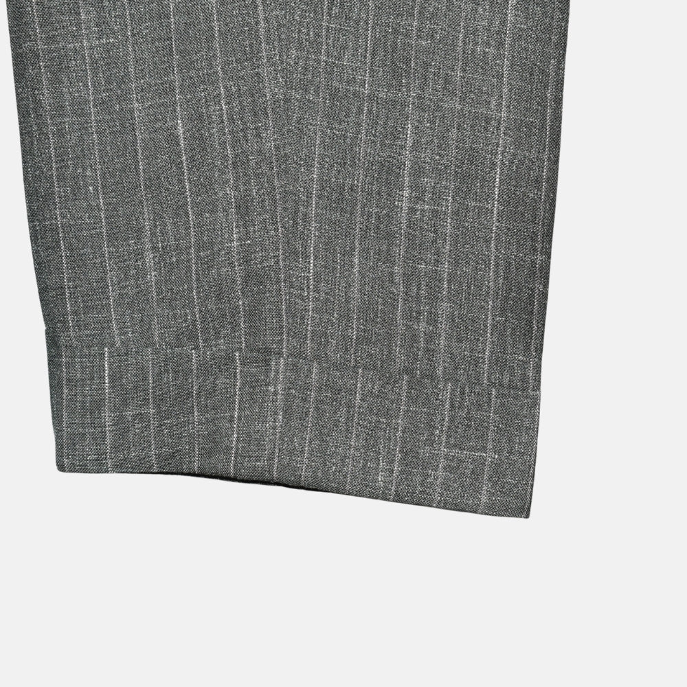 Grey/Green Striped Suit made of Light Virgin Wool (EU 48)