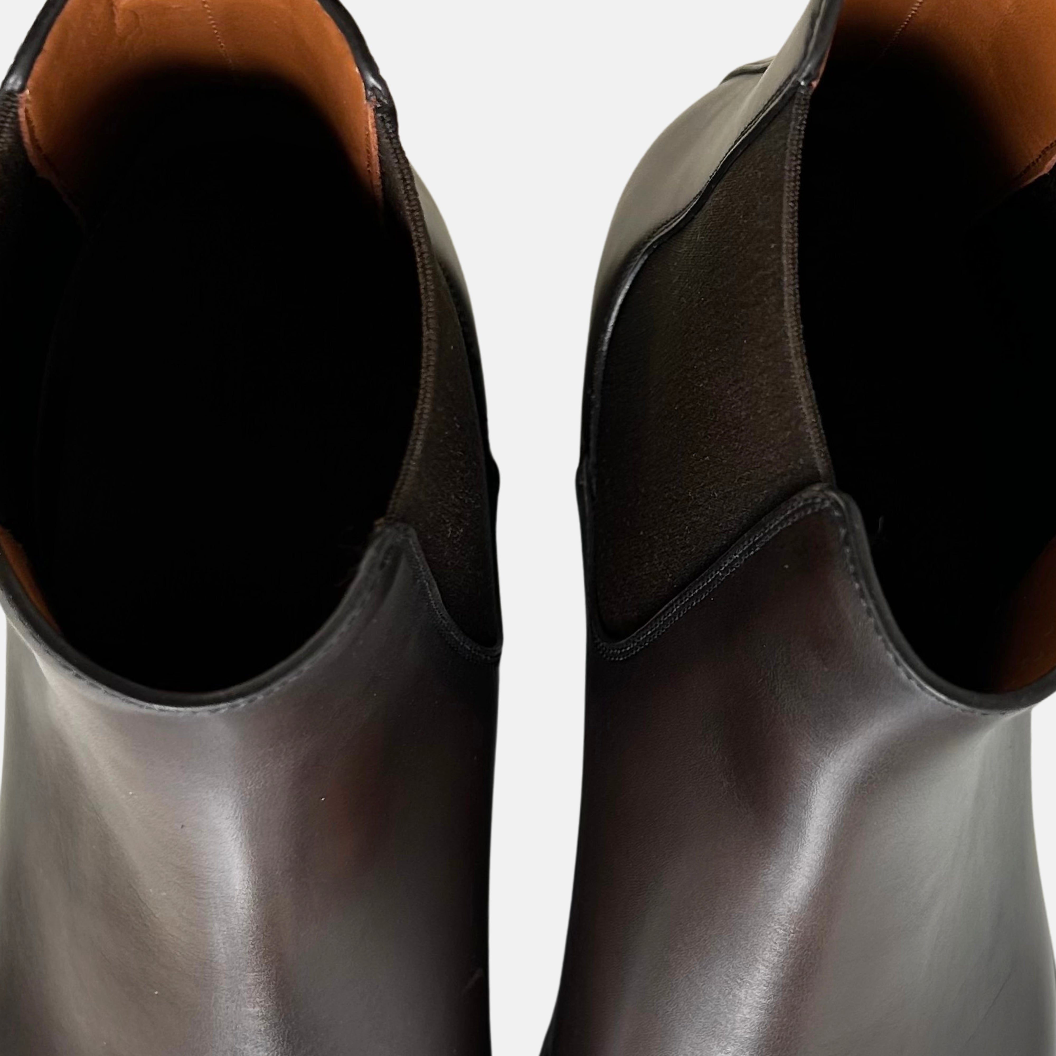 Brown Chelsea Boots made of Leather (EU 45)