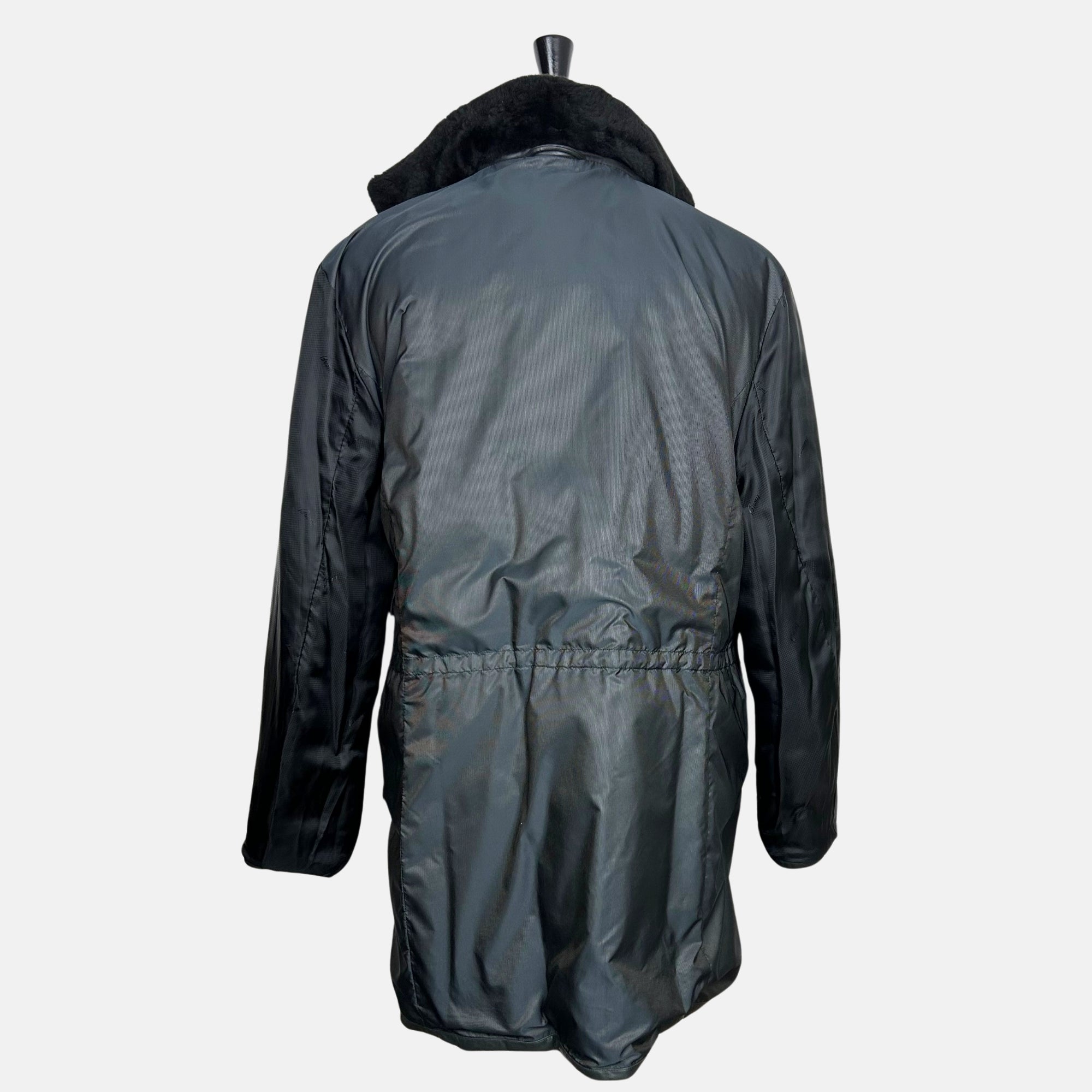 Black Down Coat made of Silk (EU 58)