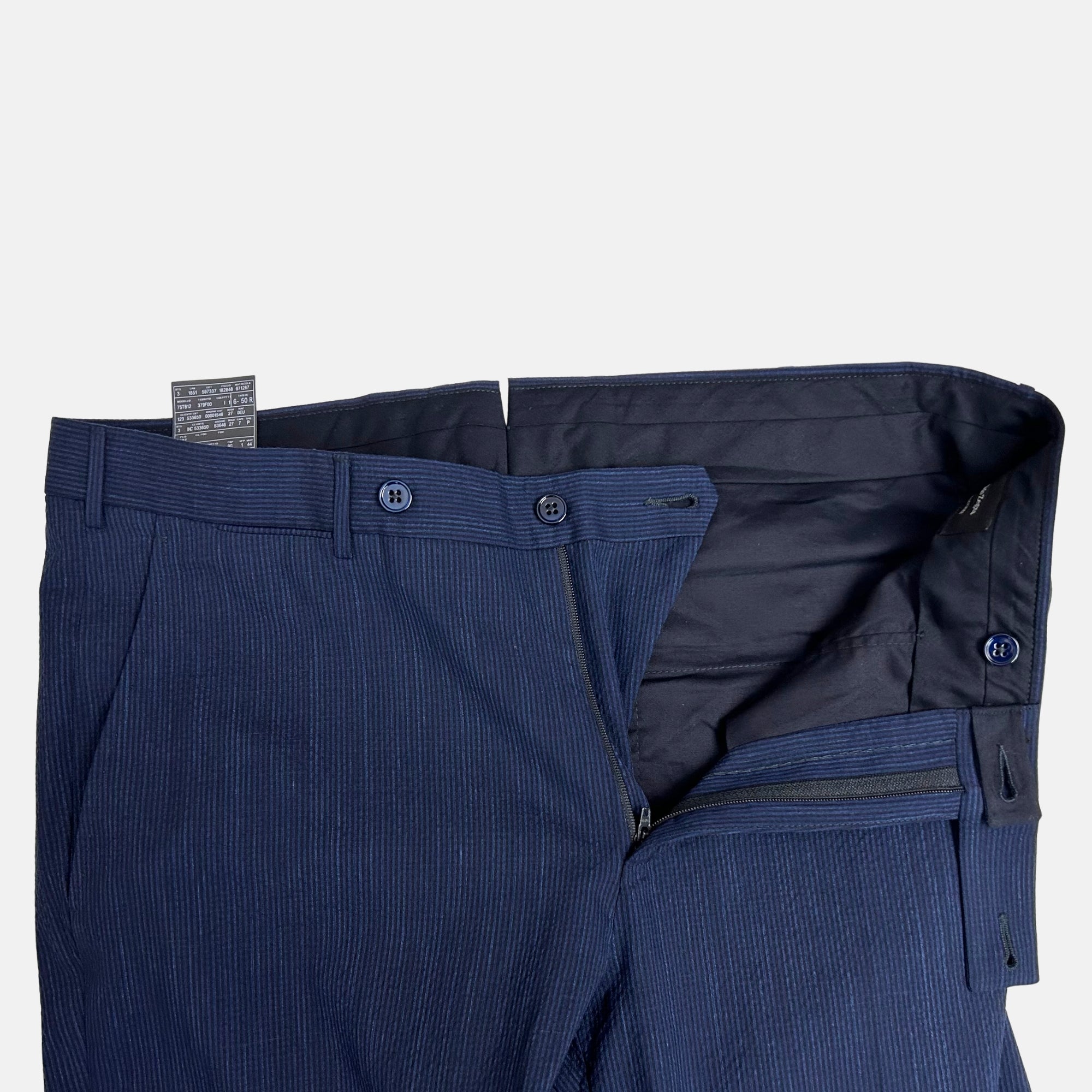 Navy Striped Suit made of Wool/Silk/Linen (EU 50)