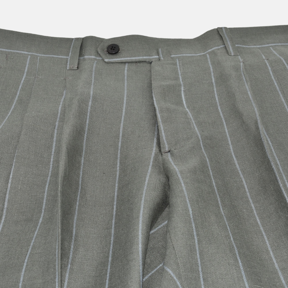 Light Grey/Green Striped Suit made of Virgin Wool (EU 48)
