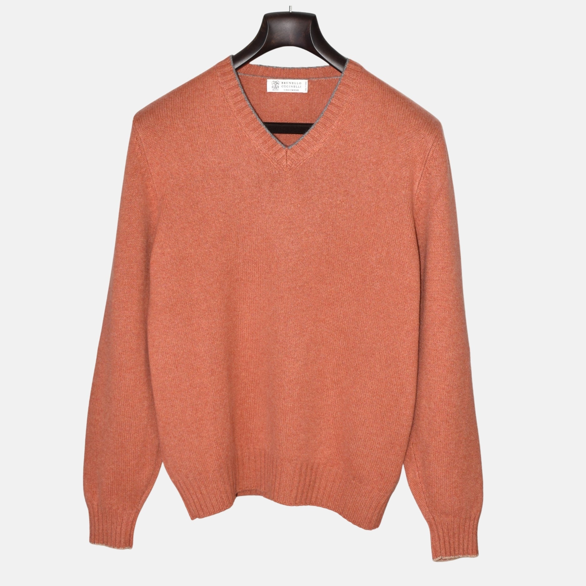 BRUNELLO CUCINELLI オレンジ Vネック セーター Orange Cashmere Sweater (EU 50) – Sanpetuna