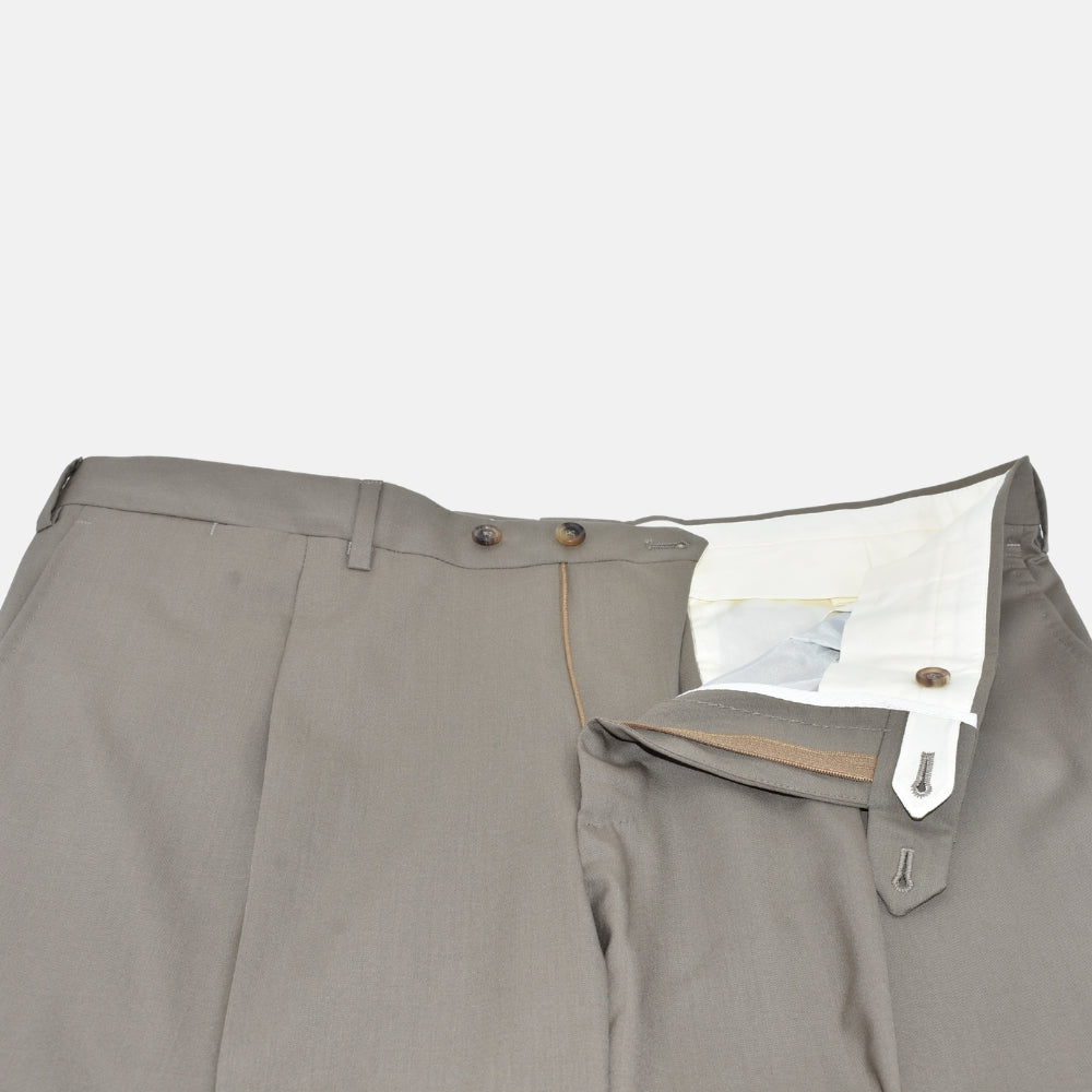 Light Olive Suit made of Virgin Wool (EU 54)