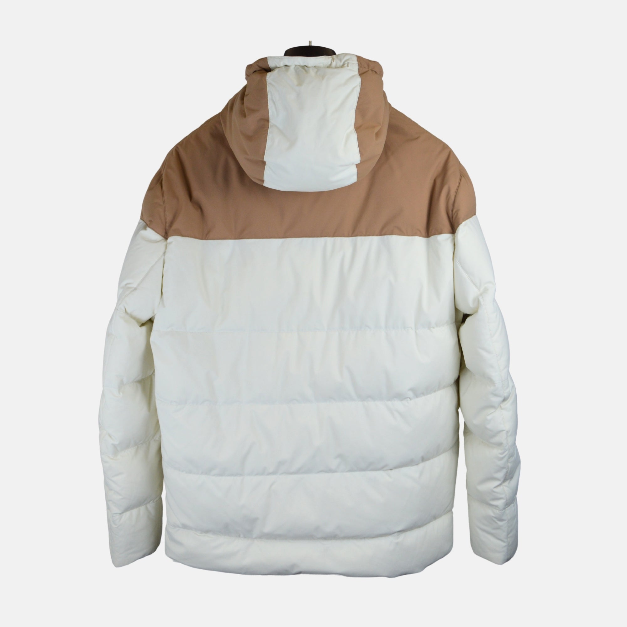 Cream Down Jacket made of Nylon (M)