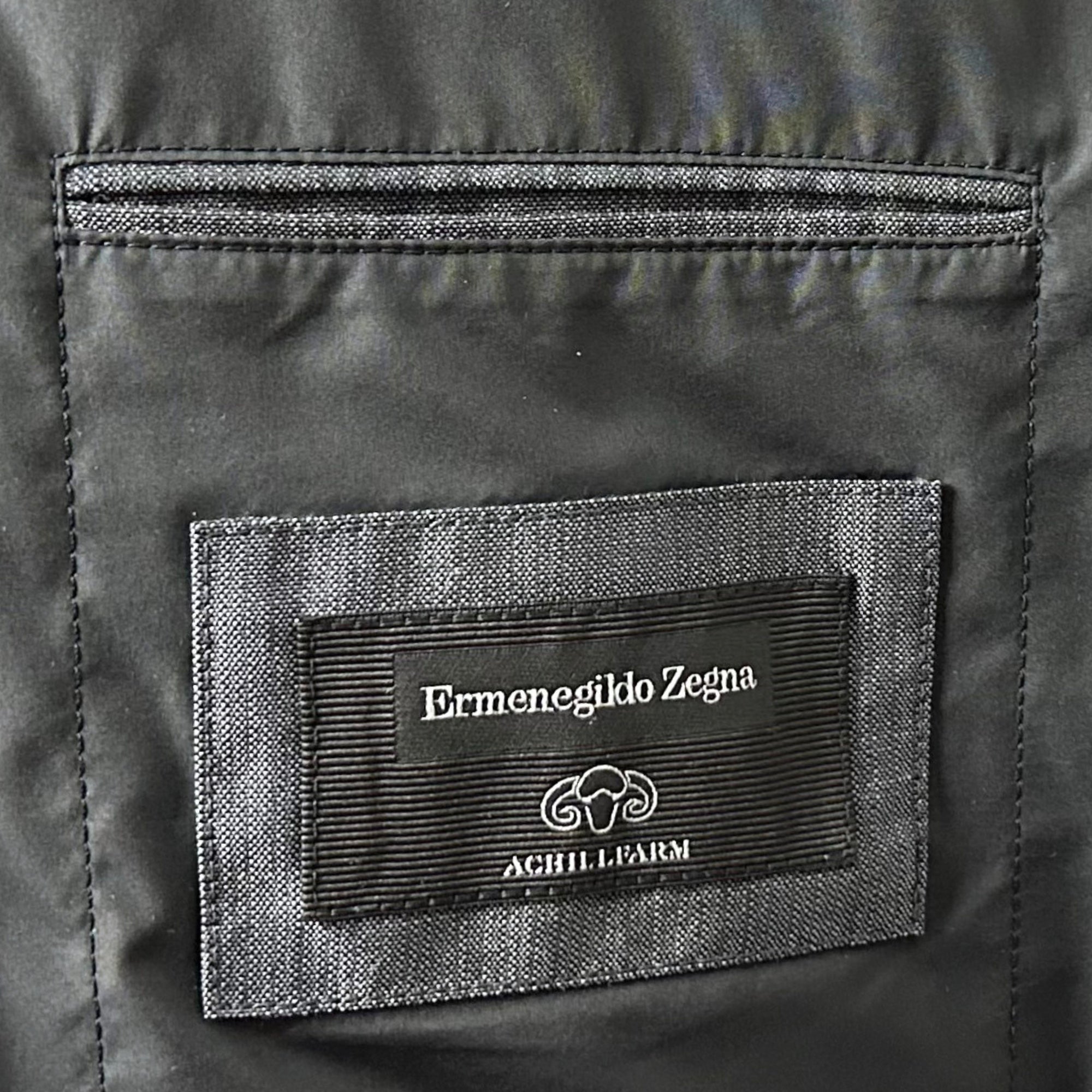 Anthracite Down Vest made of Wool/Silk (EU 48)