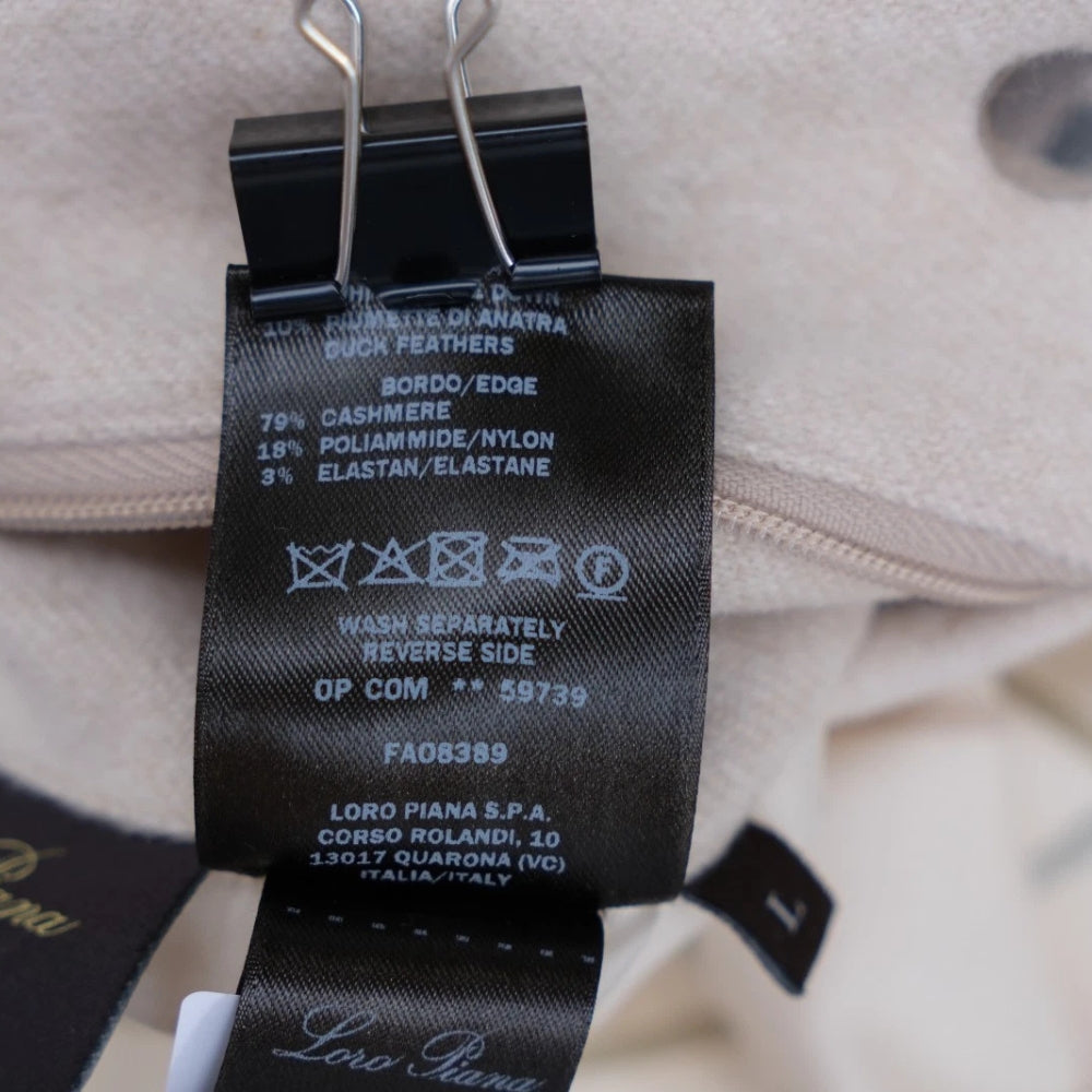 Offwhite Puffer Goose Down Cashmere Jacket (L)
