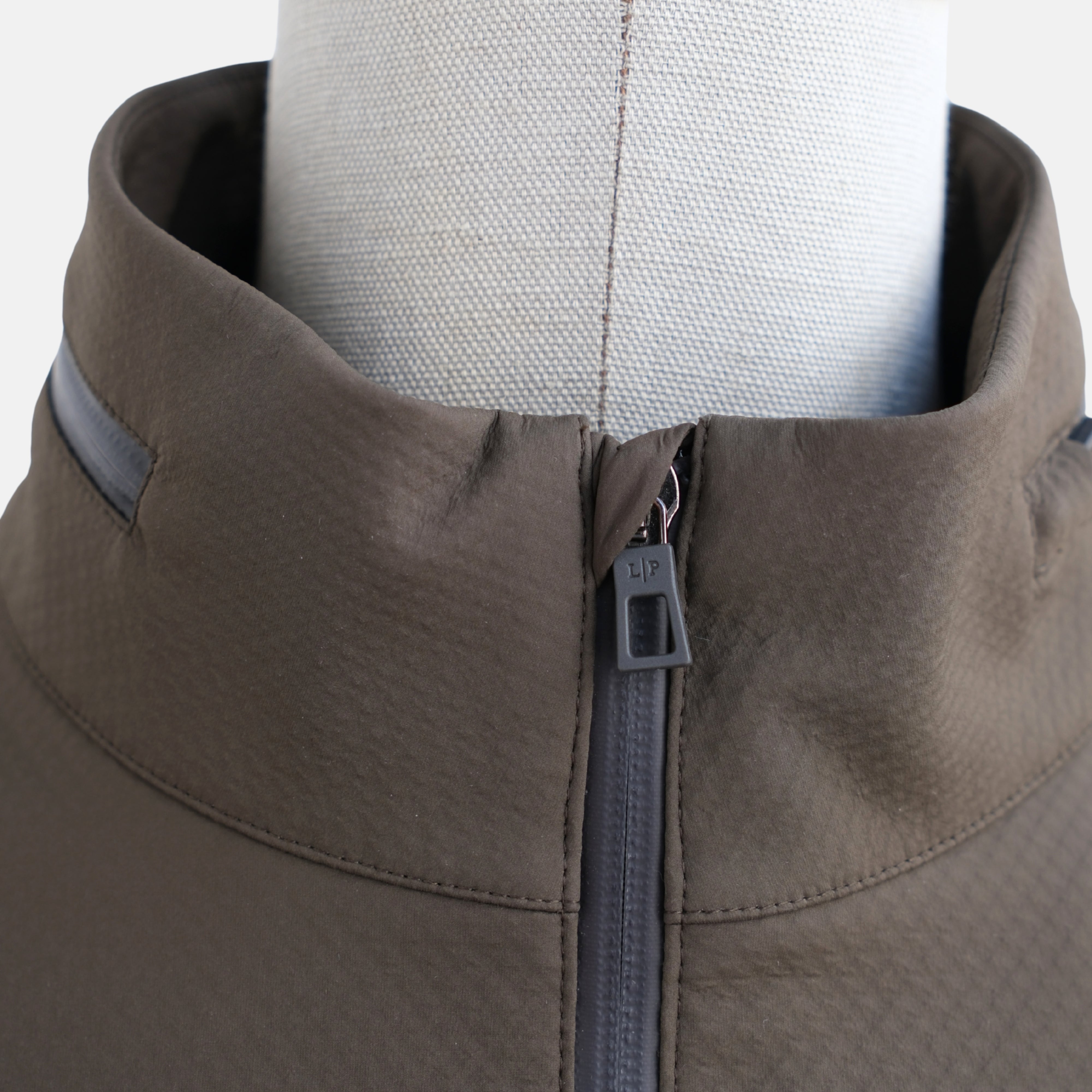 Brown Rain Jacket "LP175" (M)