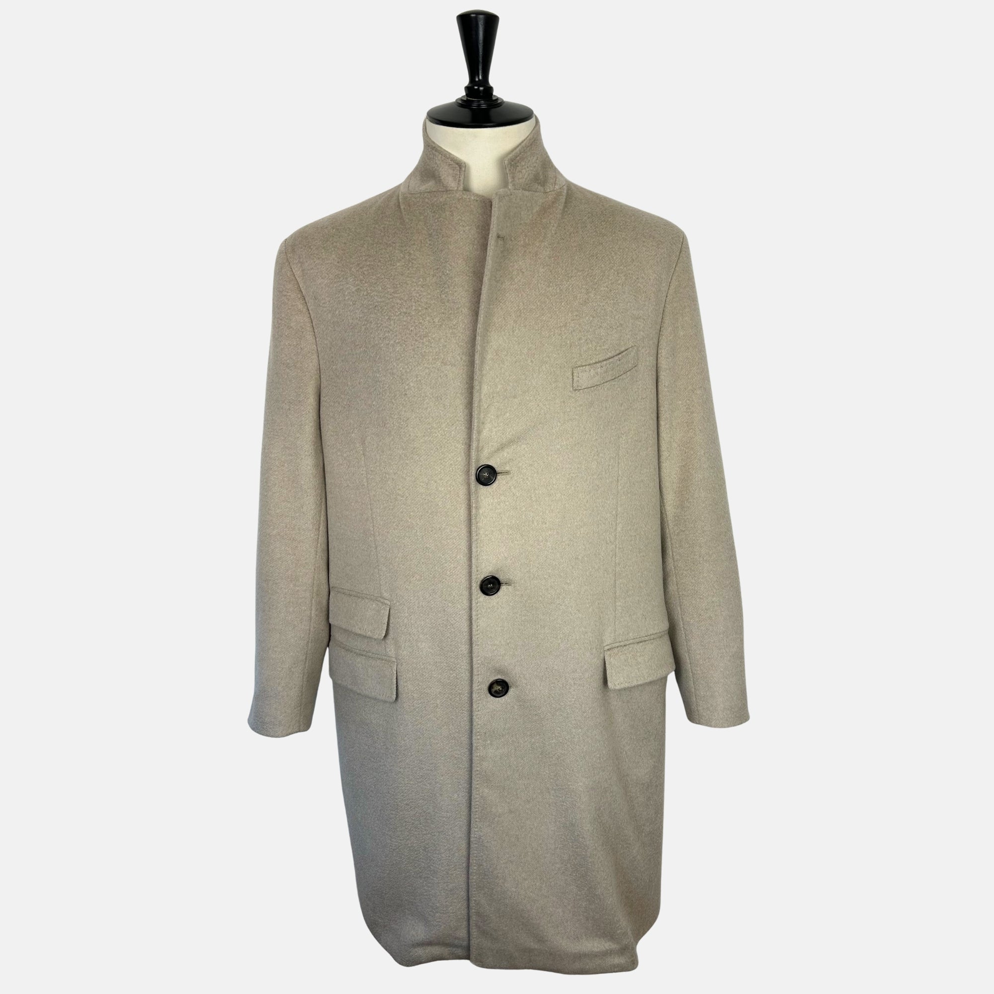 Sand Coat made of Cashmere/Castorino (EU 58)