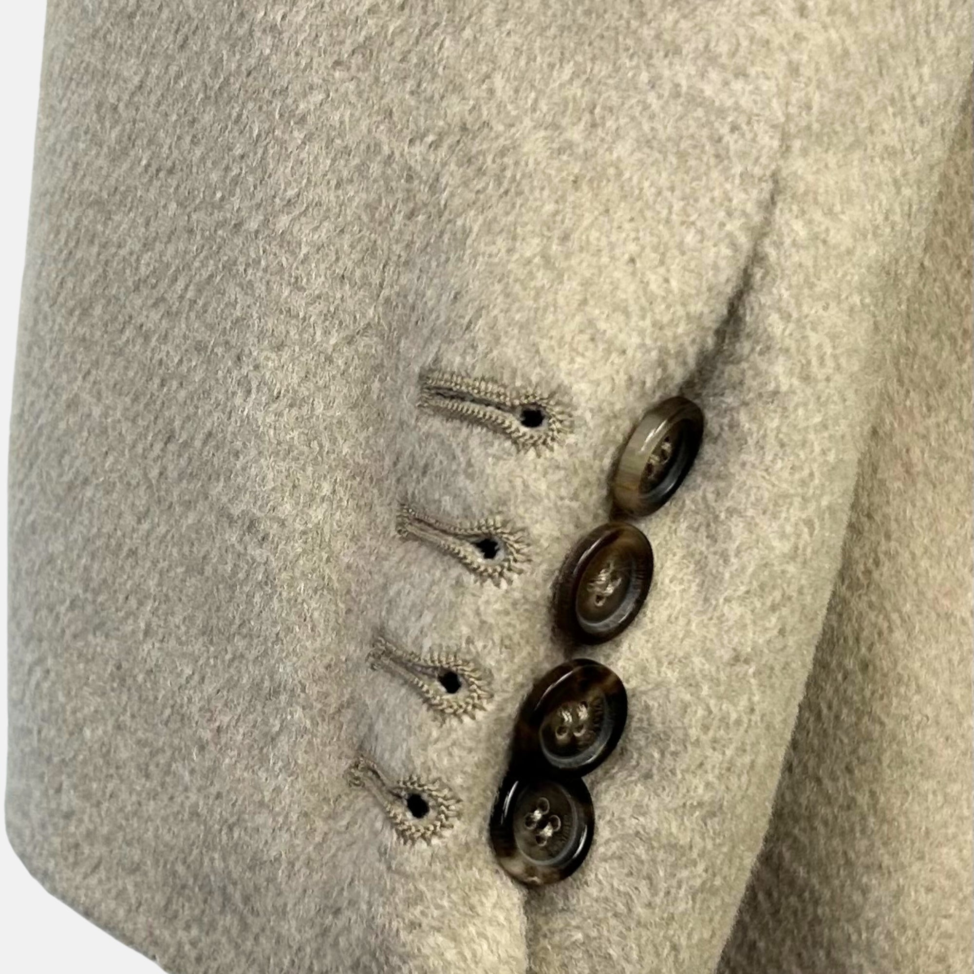 Sand Coat made of Cashmere/Castorino (EU 58)