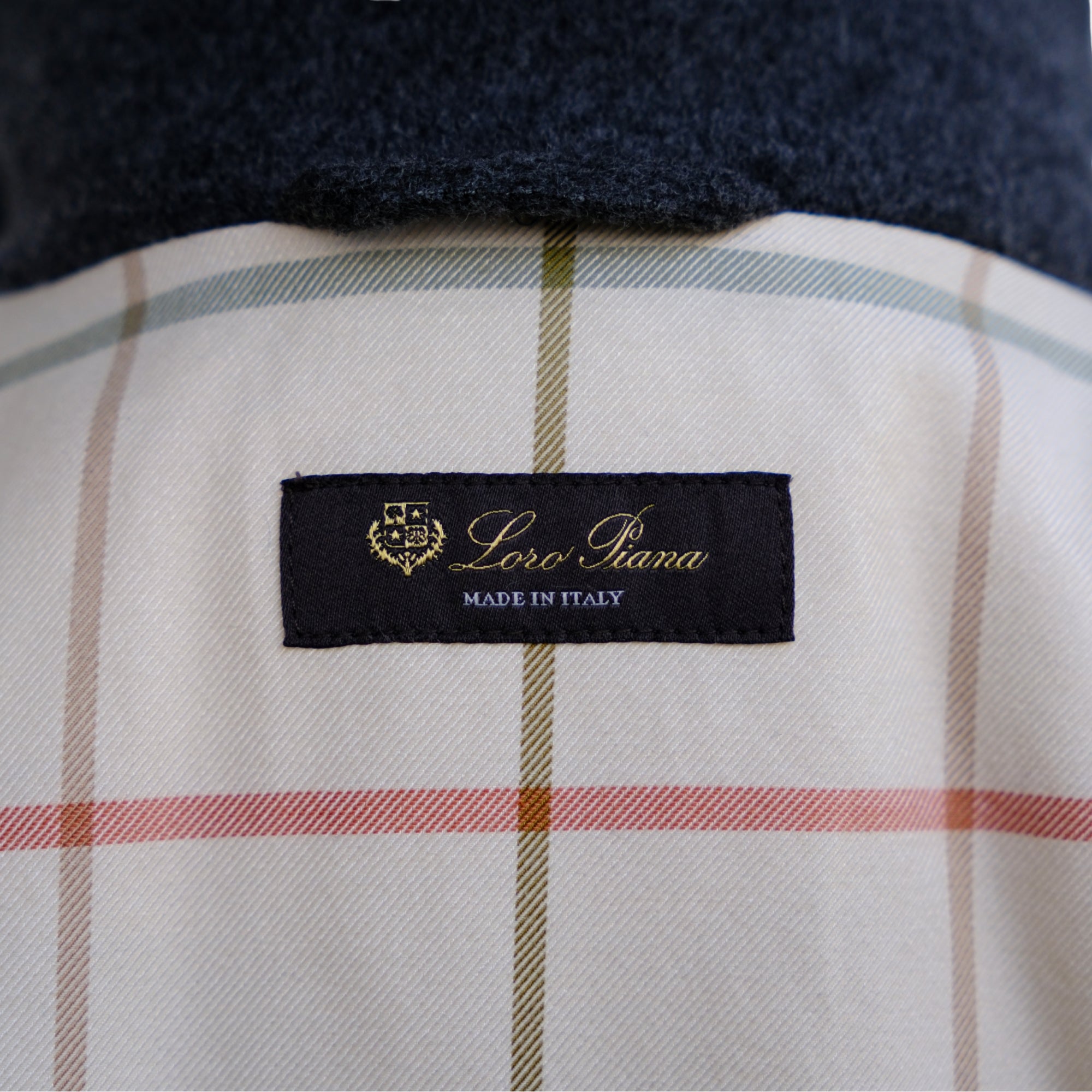Gray Puffer Jacket made of Cashmere (M)