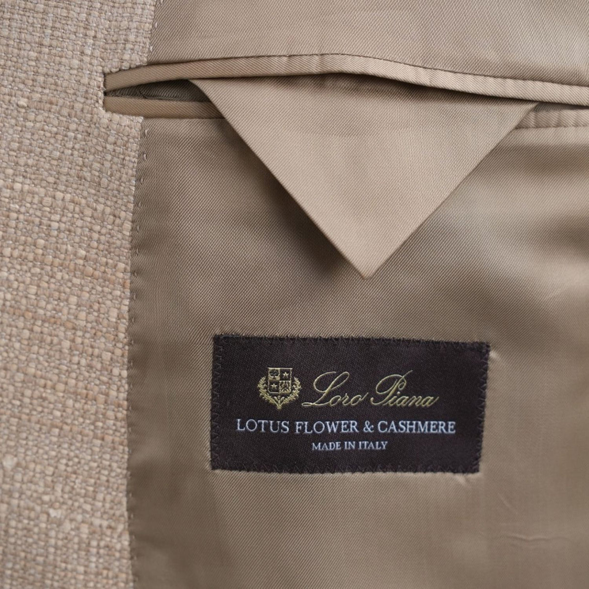 Loro Piana Lotus Flower Double-Breasted Jacket Beige (EU 54)