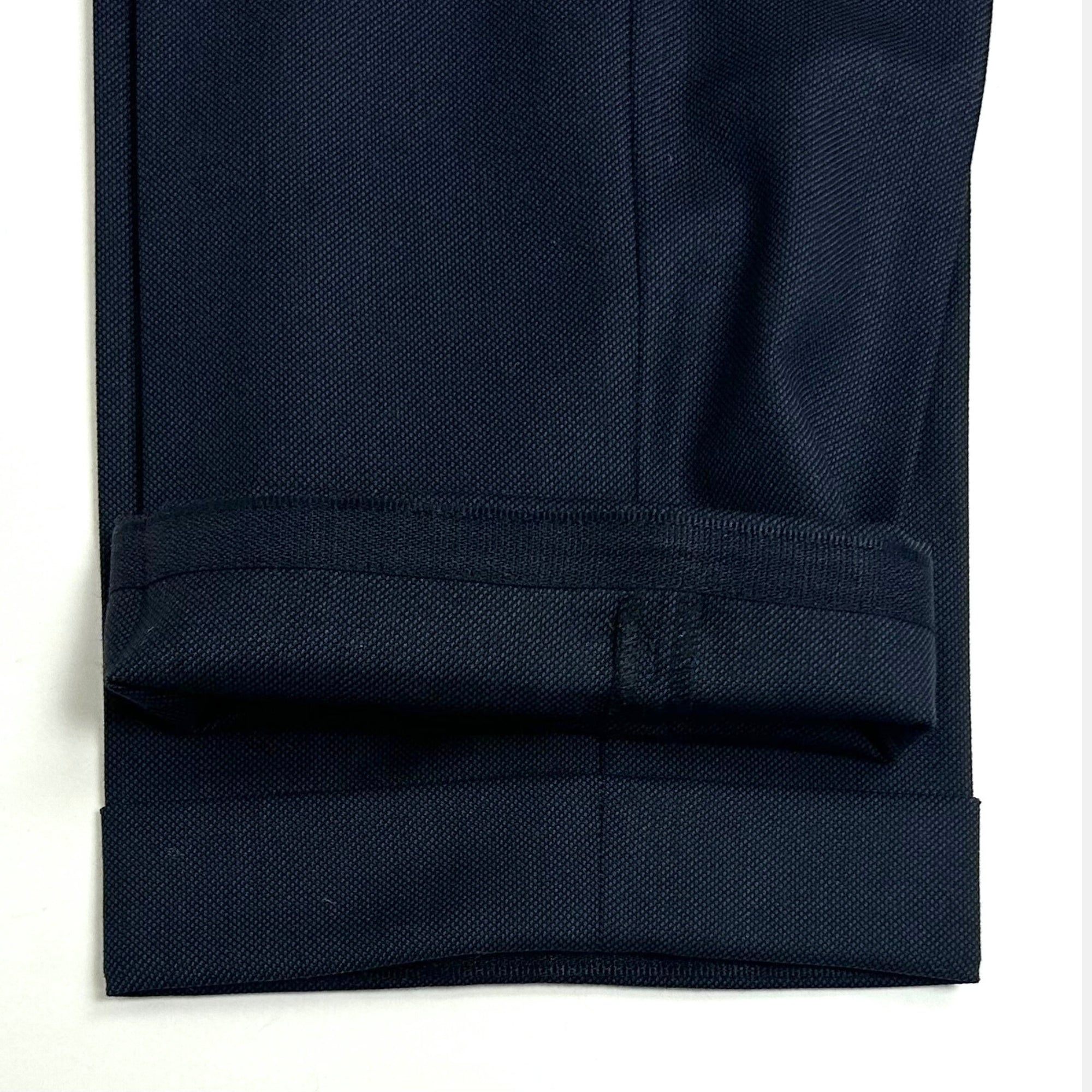 Navy Patterned Suit made of Virgin Wool (EU 48)