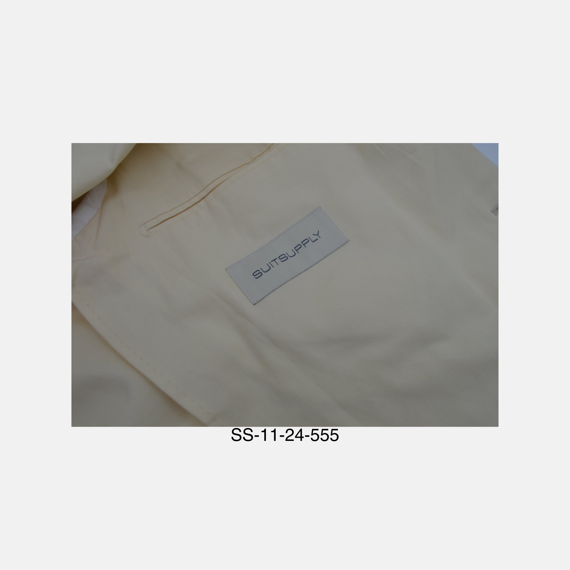 Creme Suit made of Cotton (EU 54)