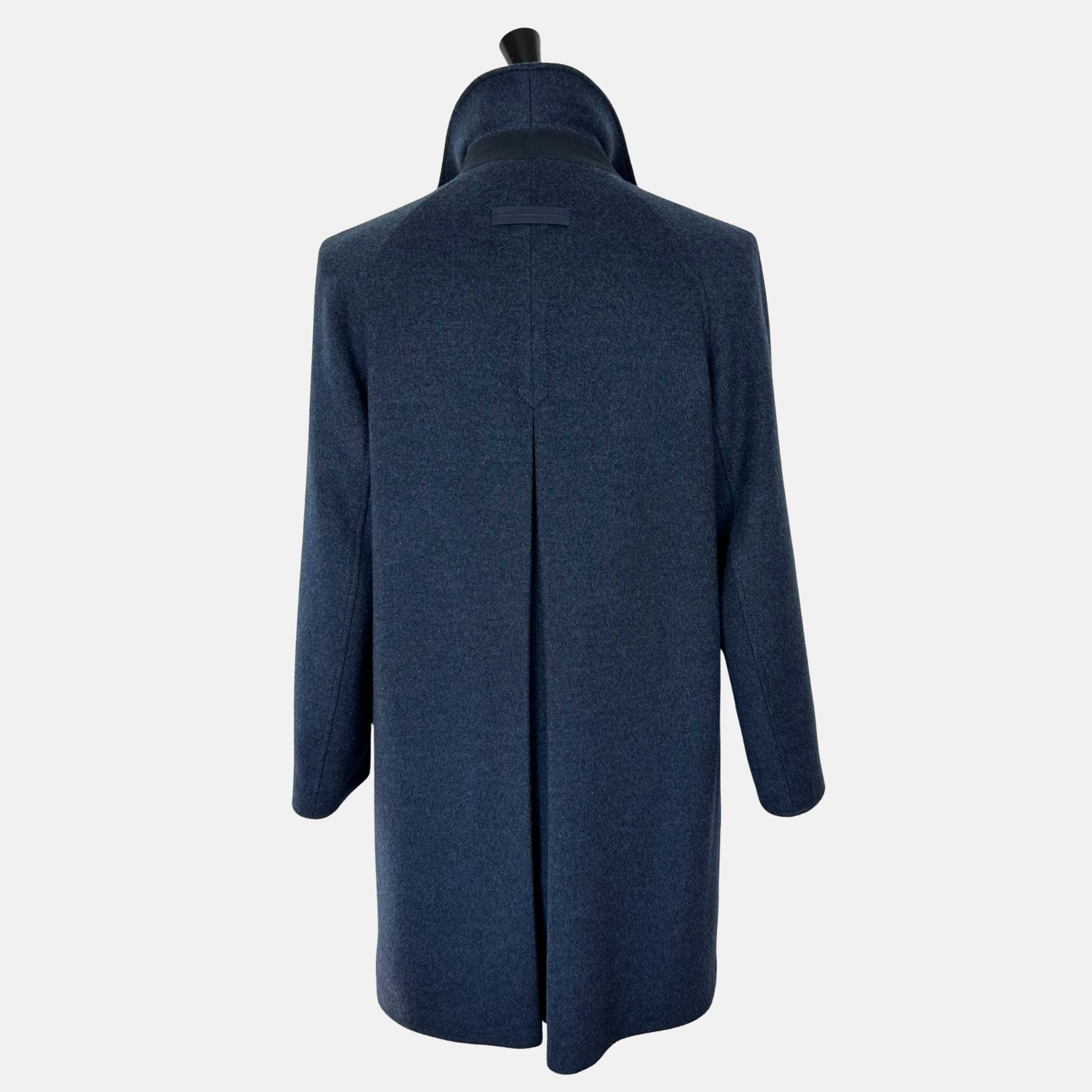 Blue Coat made of Cashmere/Leather Details (EU 48)