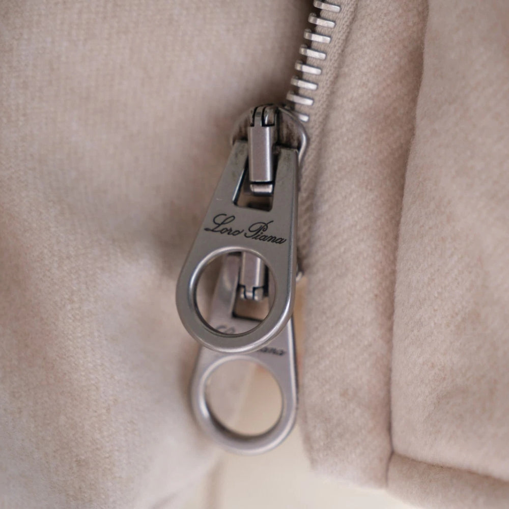 Offwhite Puffer Goose Down Cashmere Jacket (L)