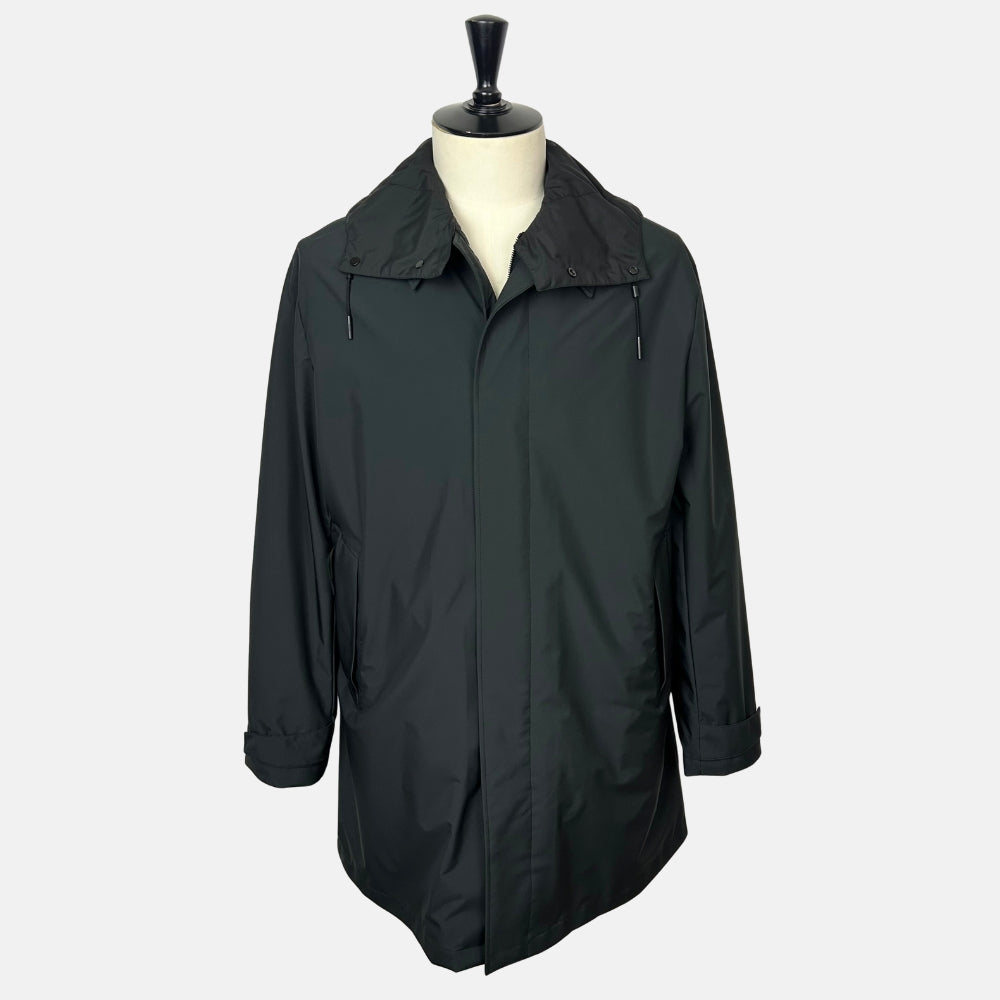 Black Raincoat made of Poyester (EU 54)