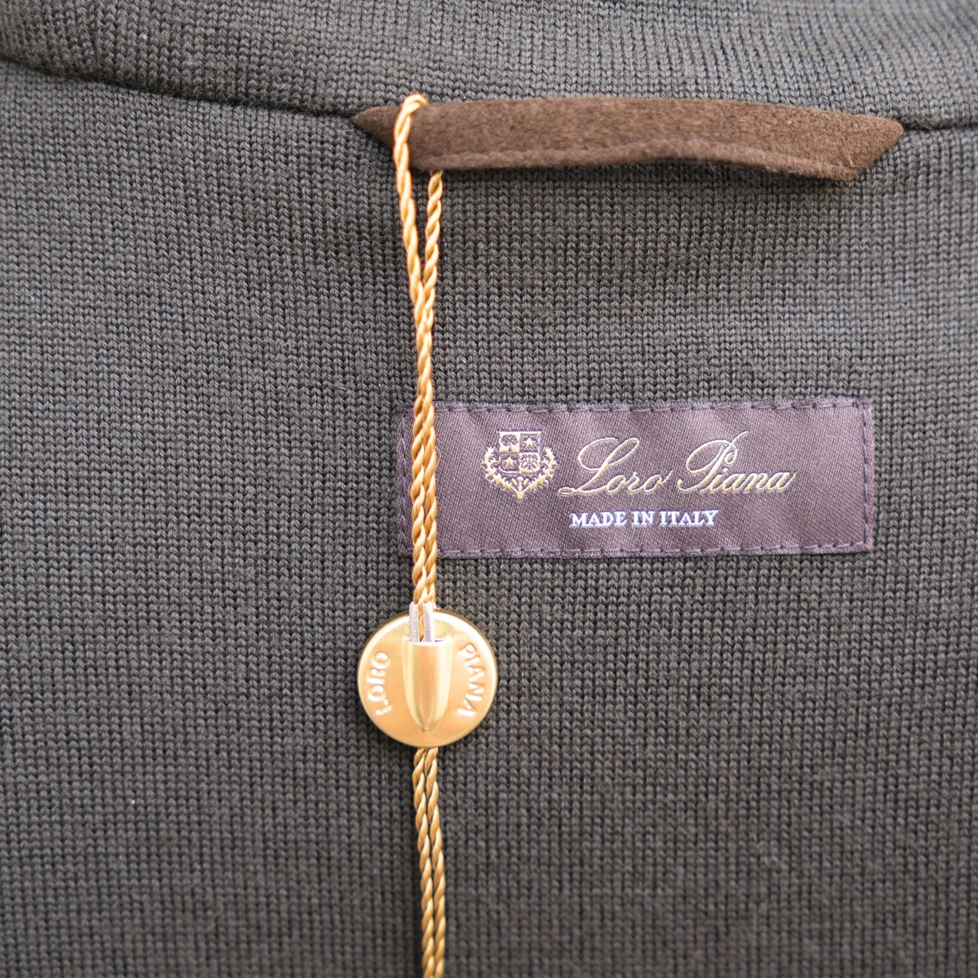 Brown Hooded Jacket made of Virgin Wool (L)