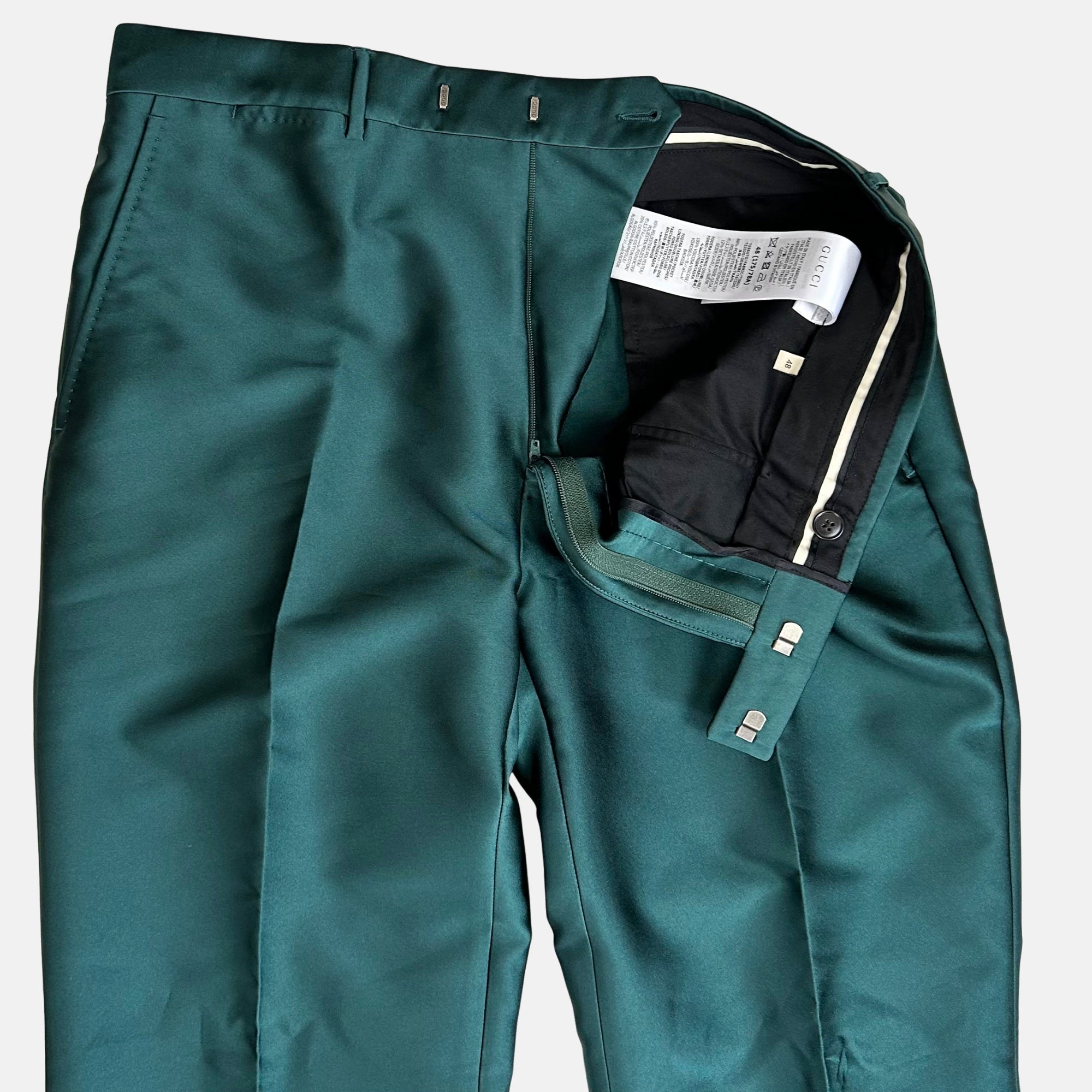Green Pants made of Polyester/Silk (EU 48, EU 50)