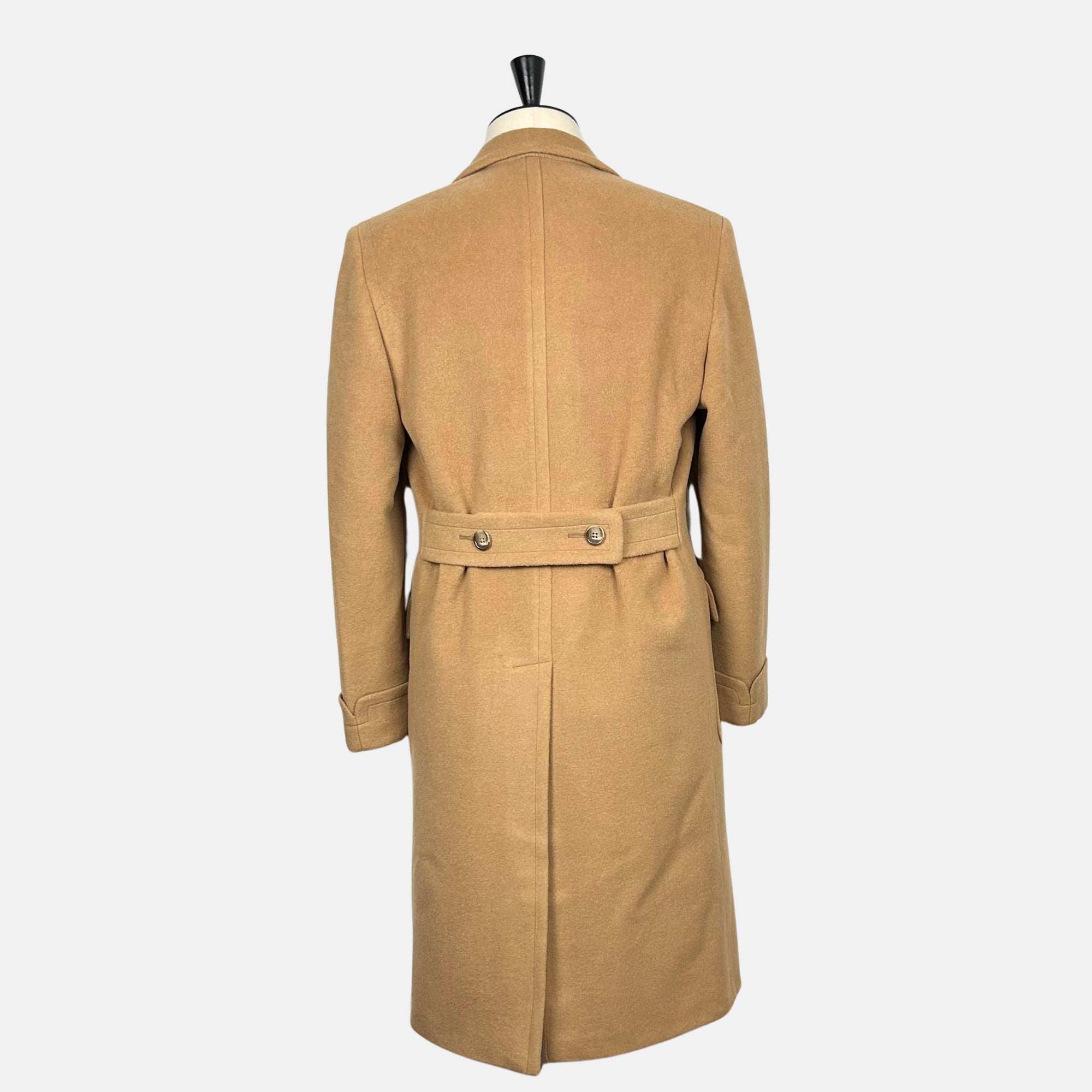 Camel Double-Breasted Coat made of Camel Hair (EU 48)