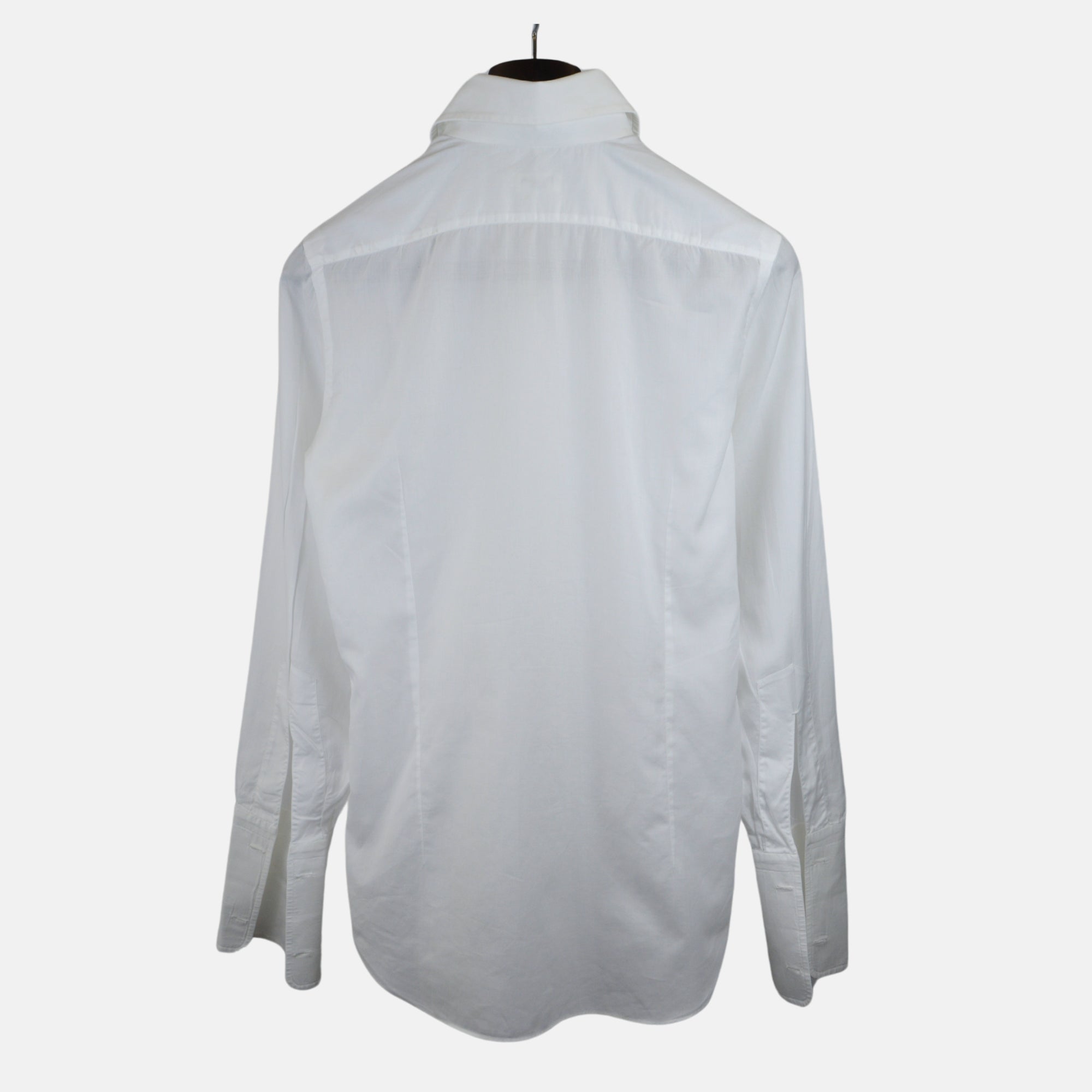 White Shirt made of Cotton (38)