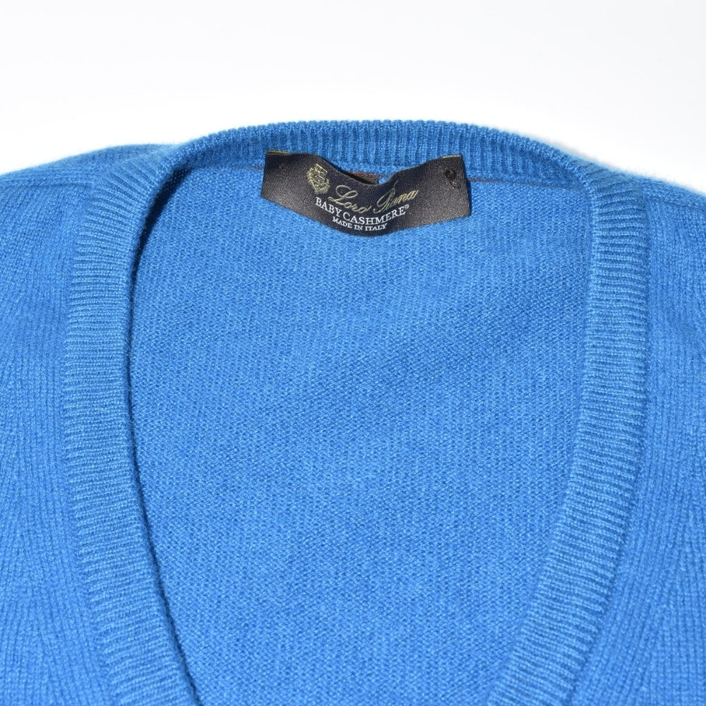 Blue V-Neck Sweater made of Baby Cashmere (EU 54)