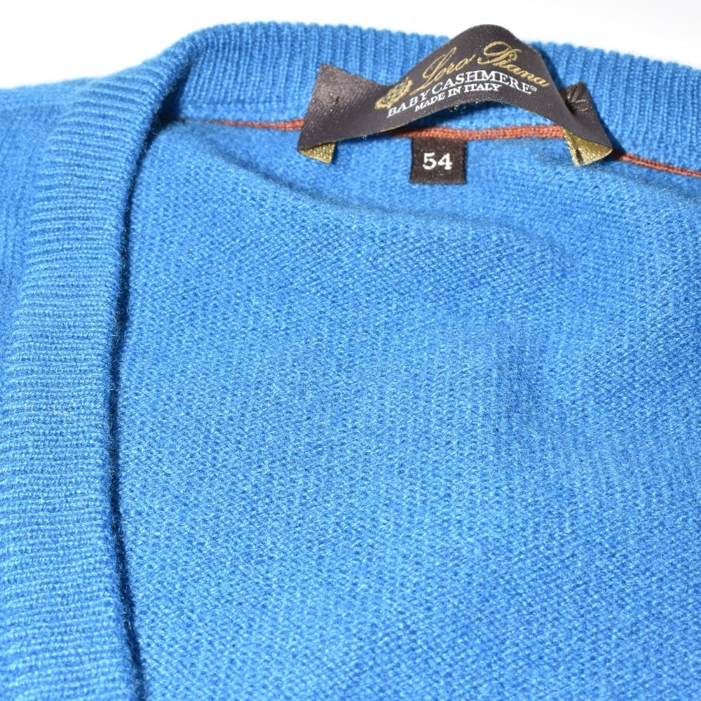 Blue V-Neck Sweater made of Baby Cashmere (EU 54)