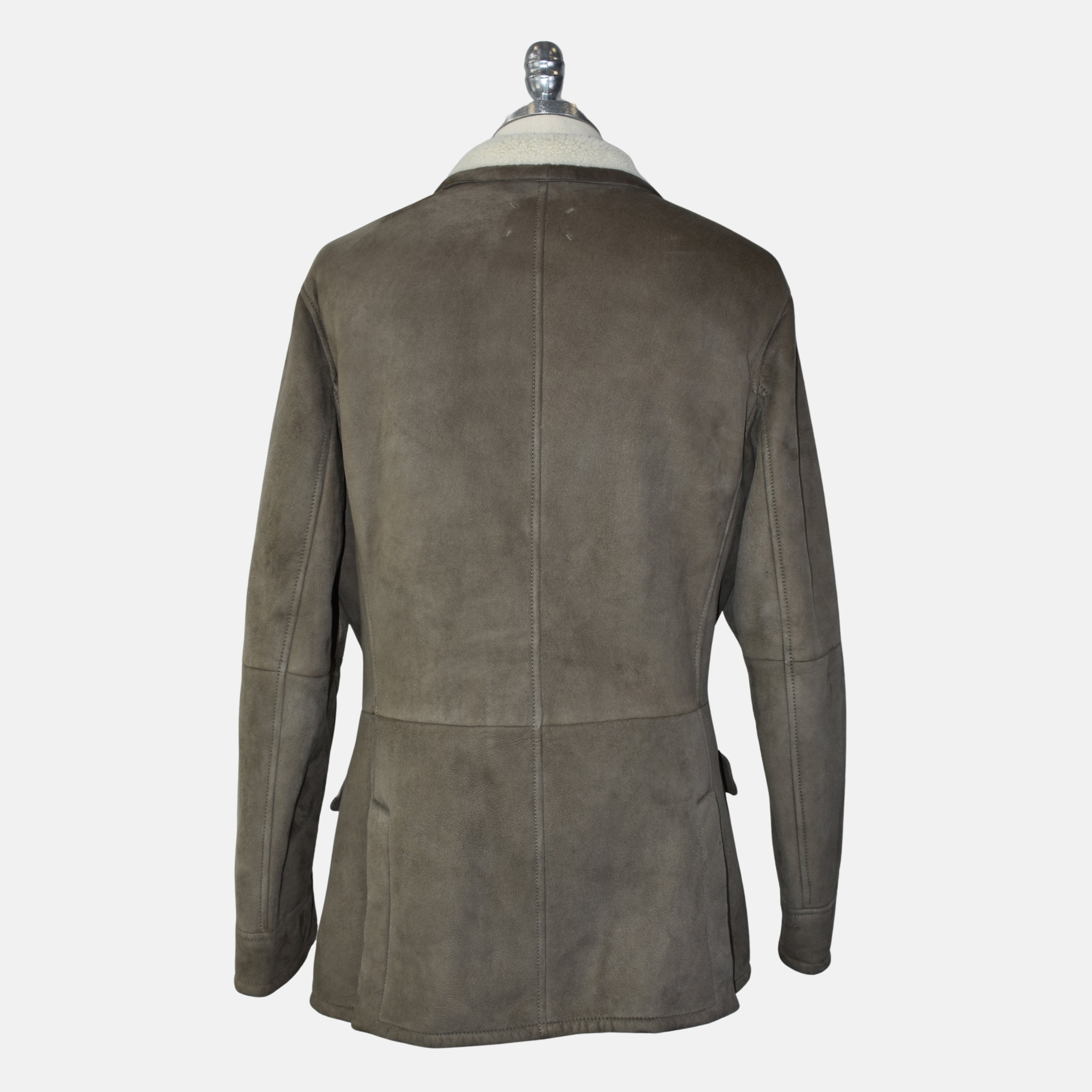 Hellbrauner zweireihiger Shearling-Mantel (L)