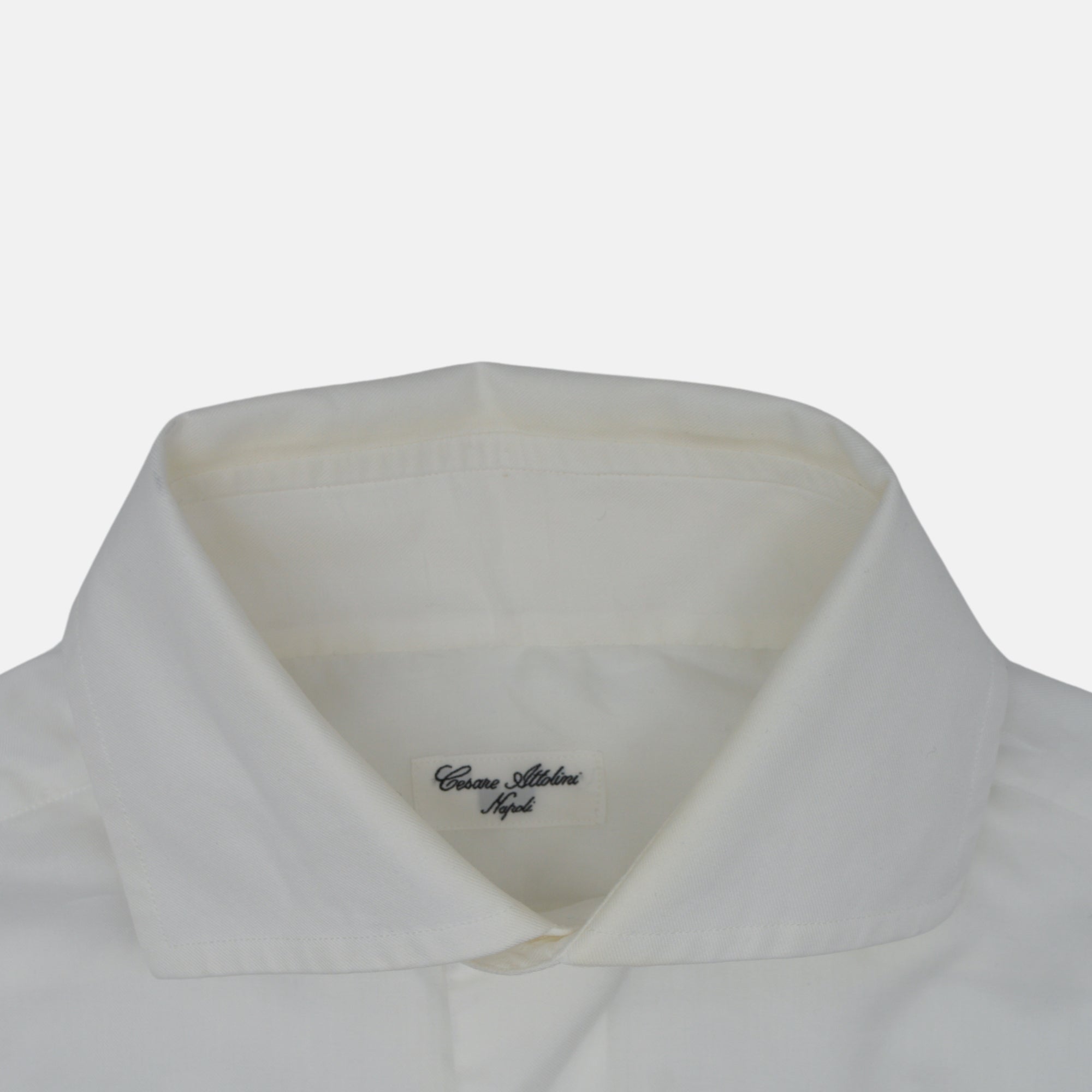 White Shirt made of Cotton (38)