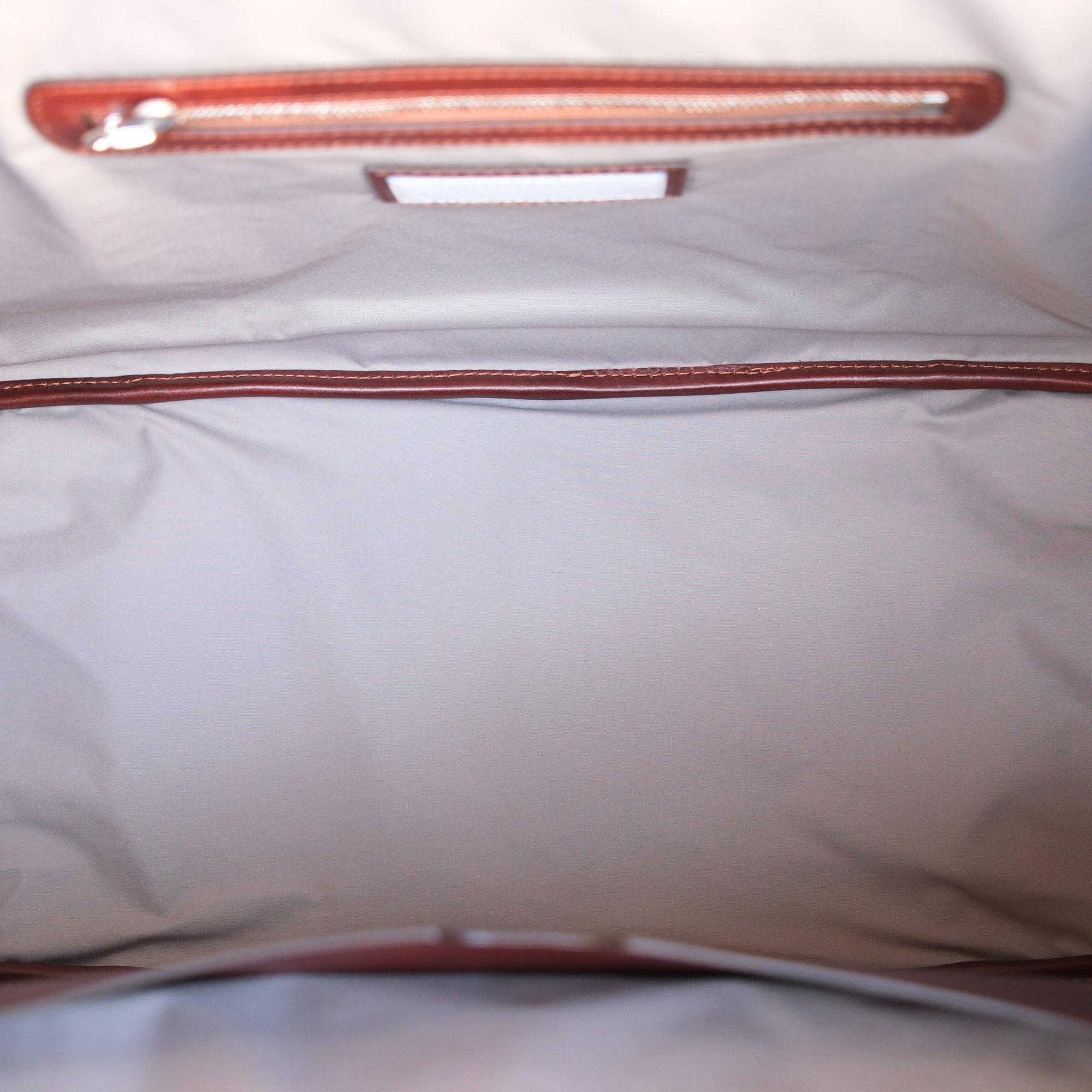 Bordeaux Briefcase made of Leather (OS)