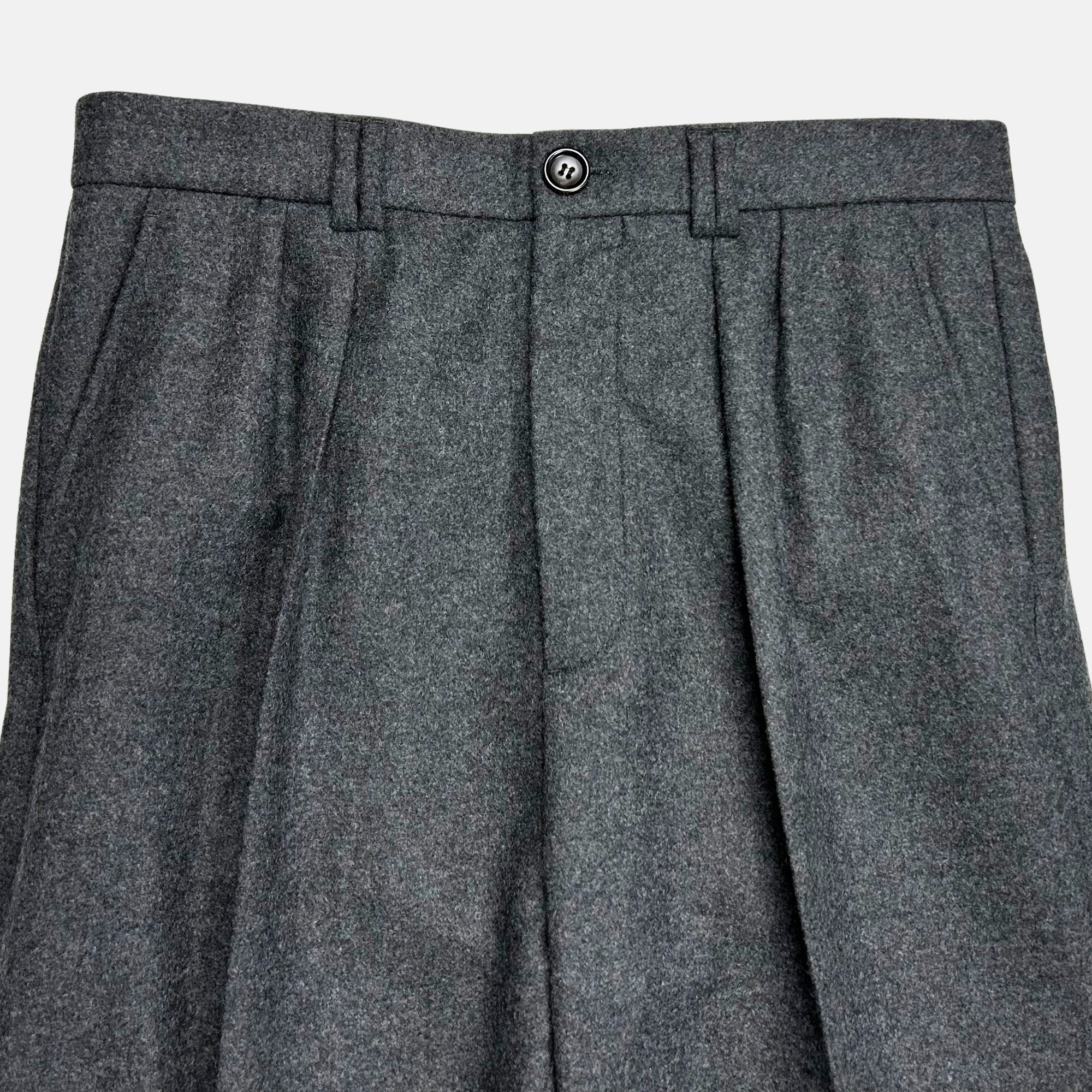 Dark Grey Pant made of Wool (EU 46)