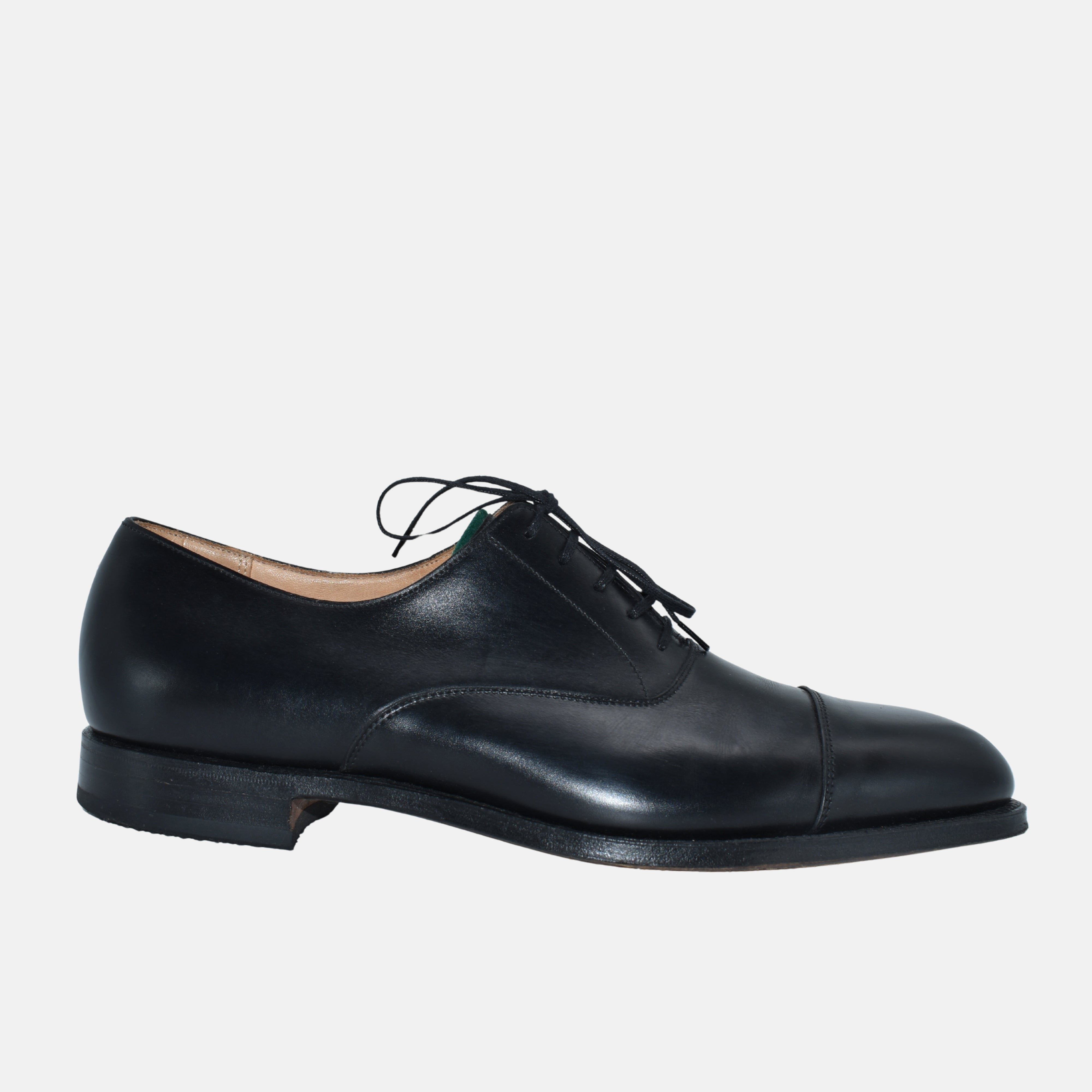 Black Shoes made of Leather (EU 42,5)