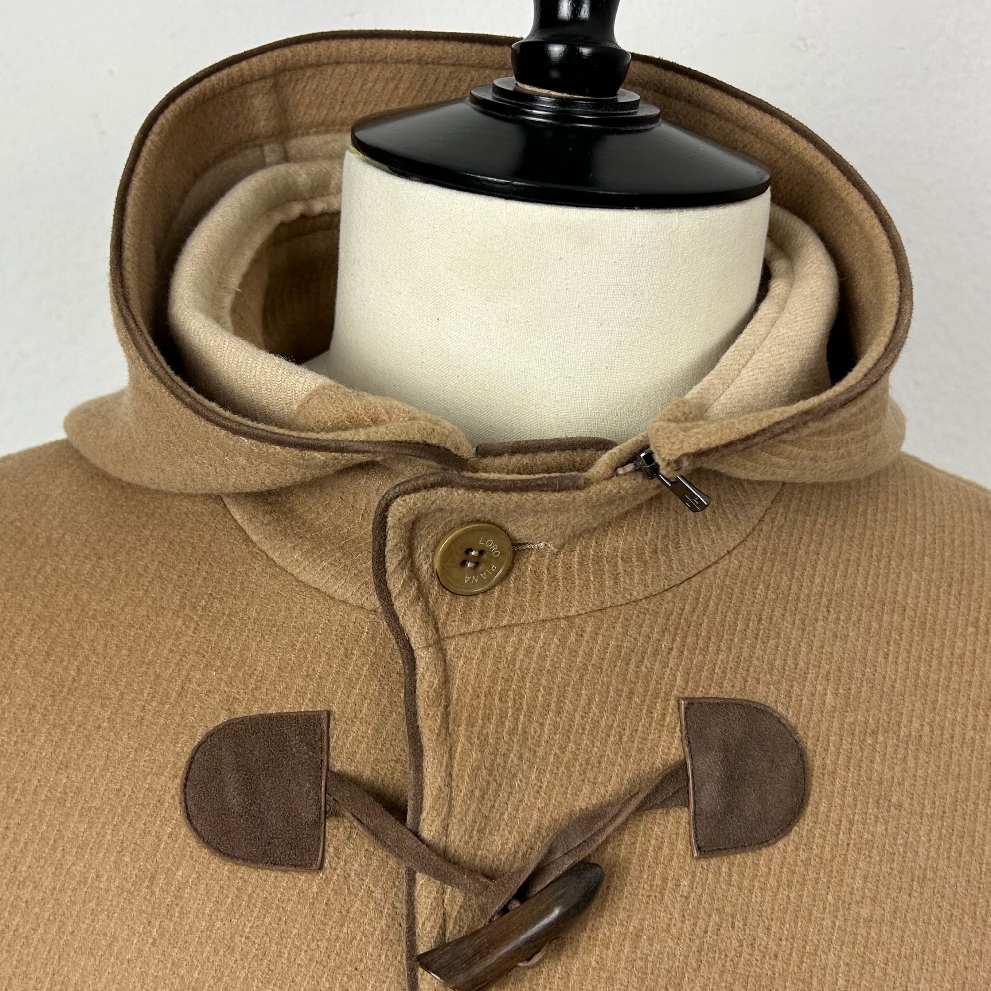 Camel Dufflecoat made of Camel Hair with Suede Details (L)